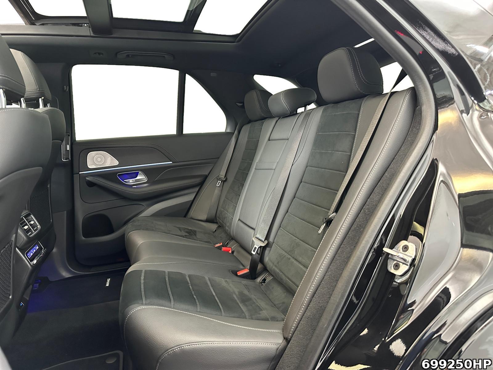 Fahrzeugabbildung Mercedes-Benz GLE 450 AMG d 4M AMG Night AHK Pano 360° Airmatic