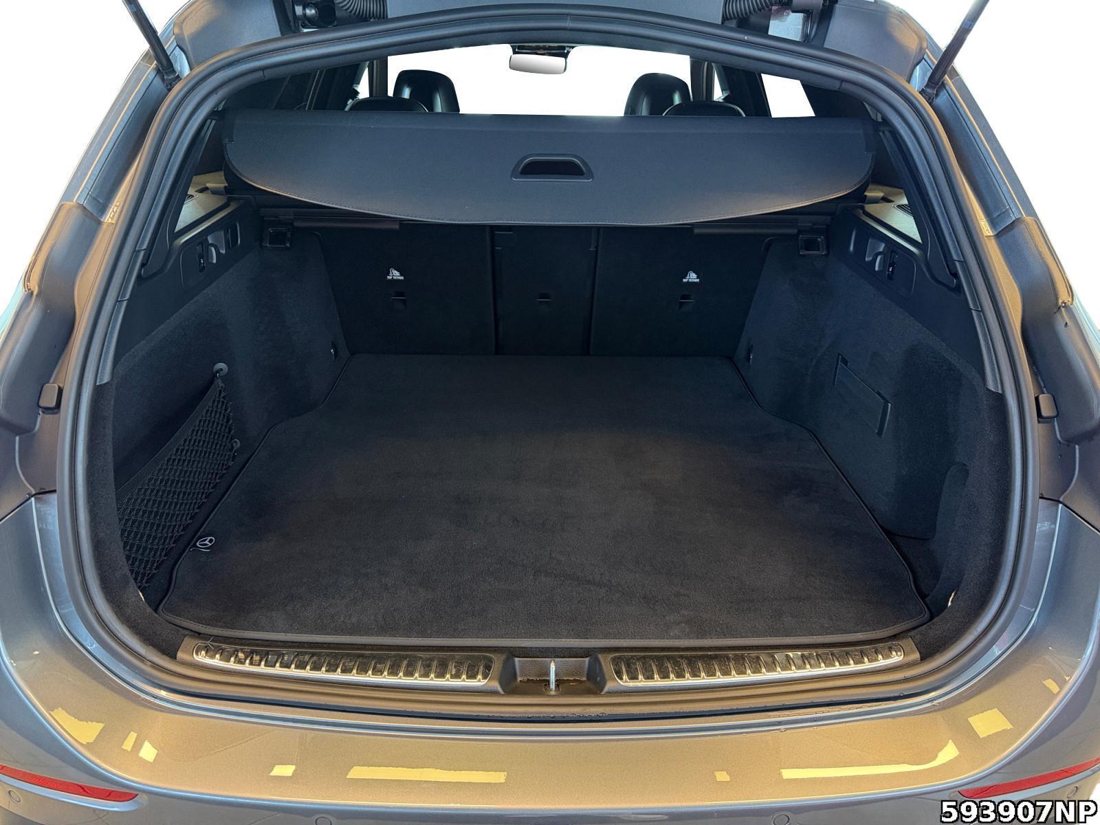 Fahrzeugabbildung Mercedes-Benz C 300 d T AMG AHK DIGITAL Distronic 360° Memory