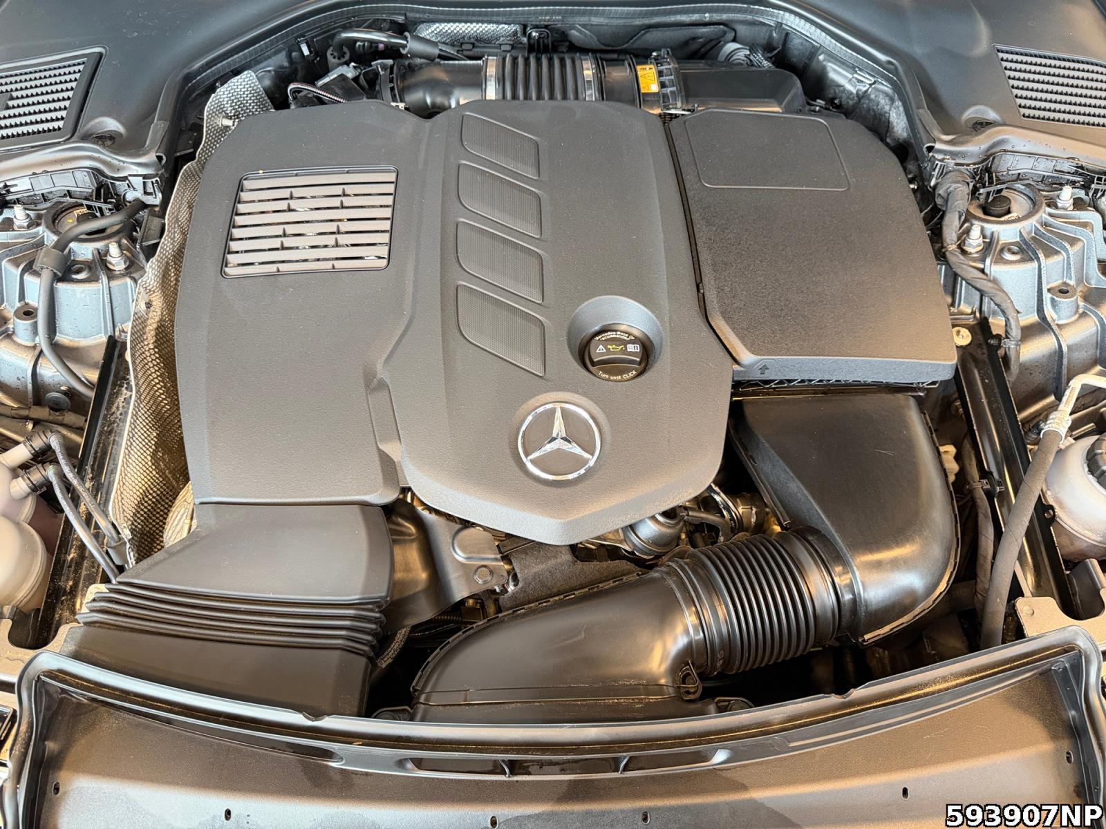 Fahrzeugabbildung Mercedes-Benz C 300 d T AMG AHK DIGITAL Distronic 360° Memory