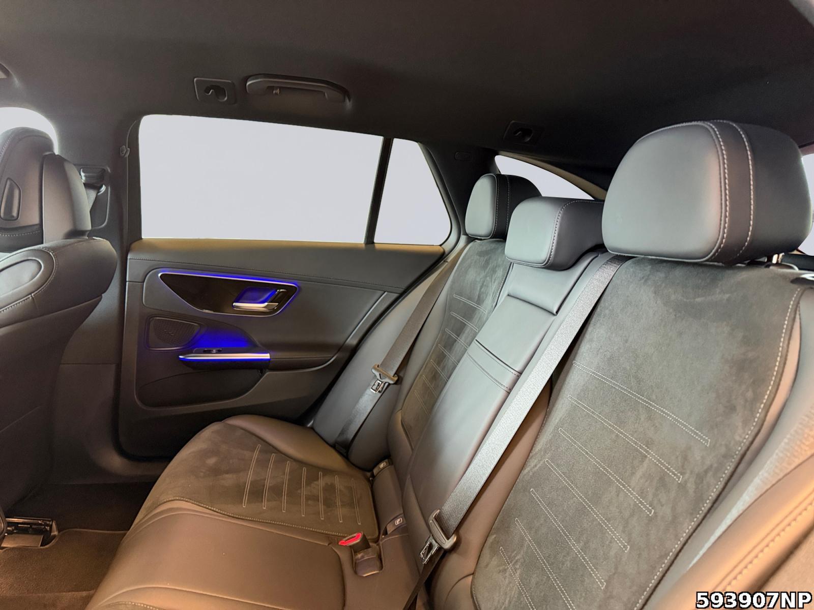 Fahrzeugabbildung Mercedes-Benz C 300 d T AMG AHK DIGITAL Distronic 360° Memory