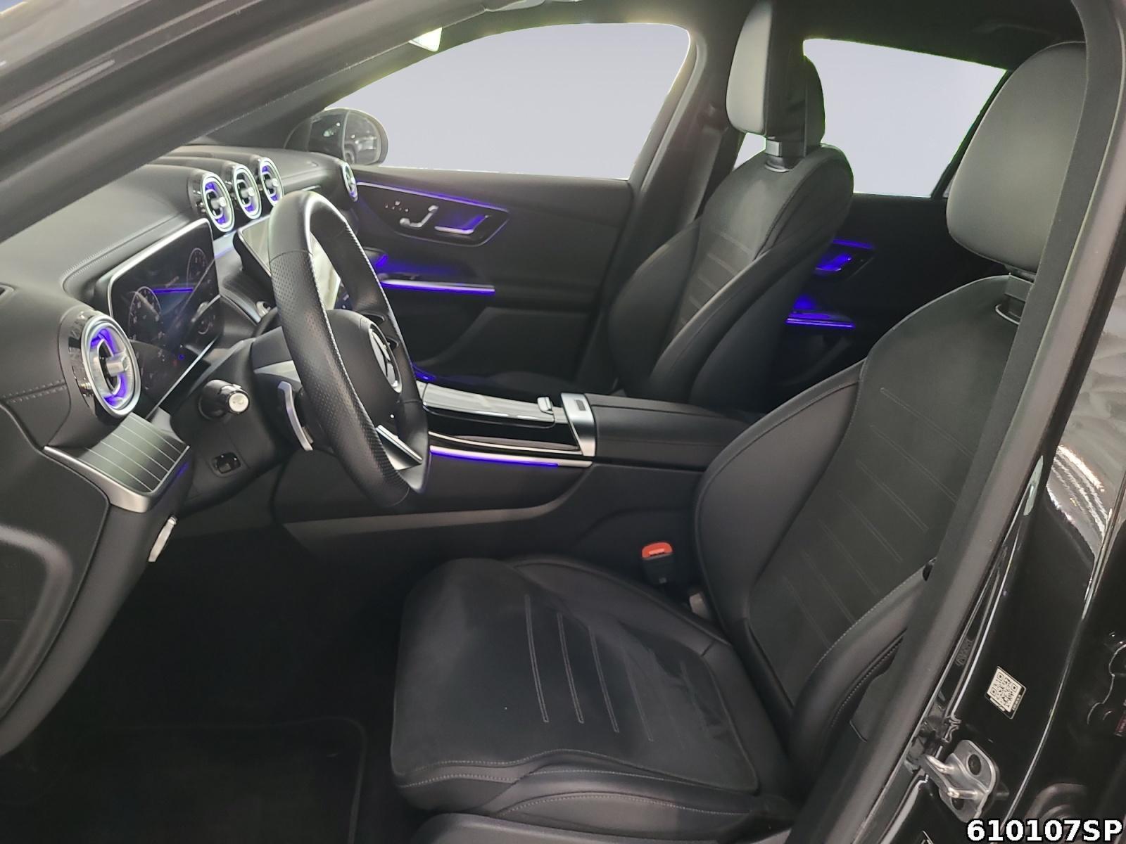 Fahrzeugabbildung Mercedes-Benz GLC 300 de 4M AMG AHK DIGITAL- LIGHT 360° Night