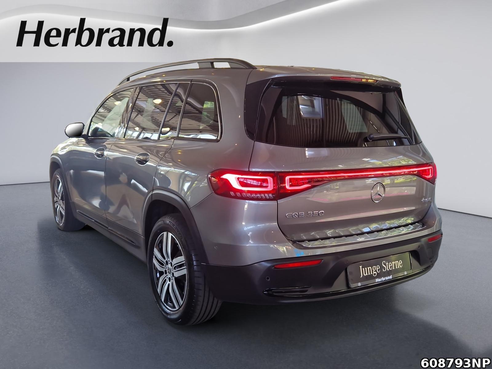 Fahrzeugabbildung Mercedes-Benz EQB 4M Electric Art 7-Sitzer Pano Head-Up