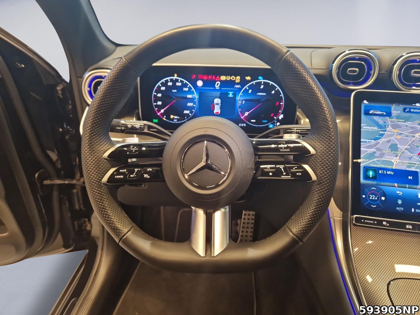 Fahrzeugabbildung Mercedes-Benz GLC 300 d 4M AMG AHK Distronic Memory Carplay
