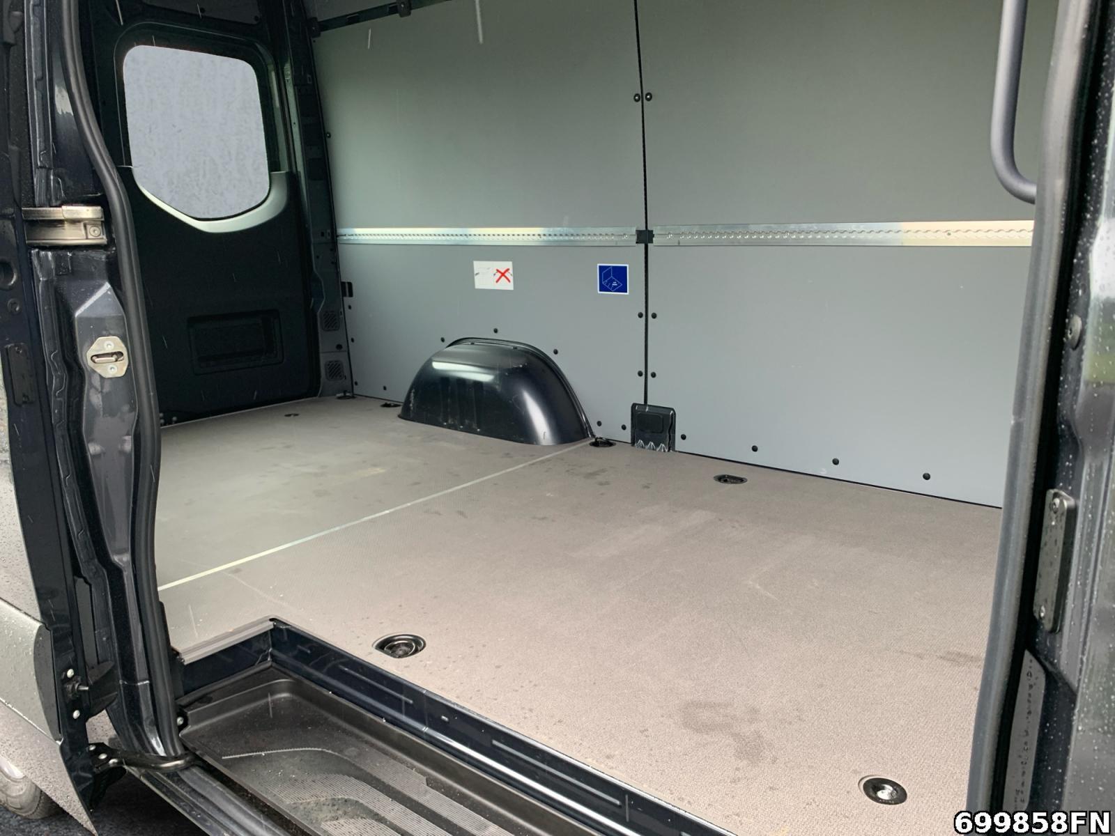 Fahrzeugabbildung Mercedes-Benz Sprinter 319 CDI Kasten SELECT Hochdach Standard