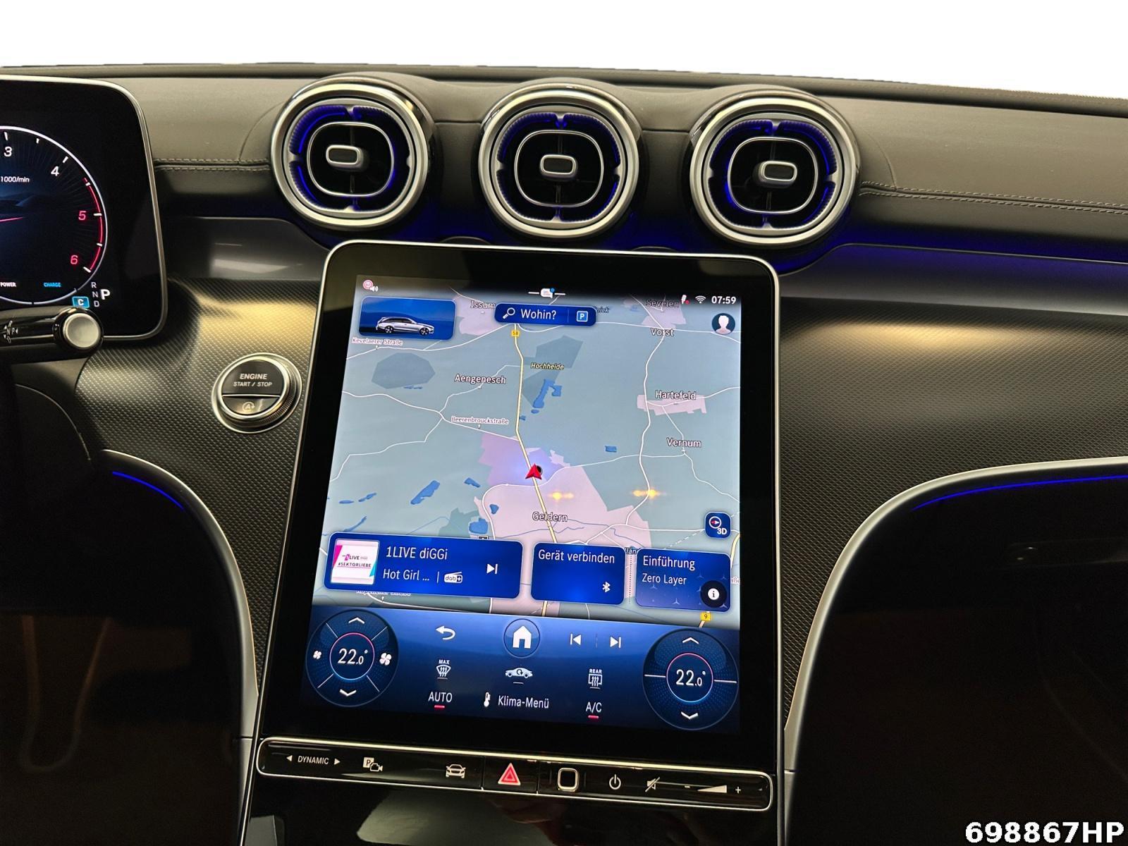 Fahrzeugabbildung Mercedes-Benz C 220 d T AMG Night Pano AHK CarPlay Memory