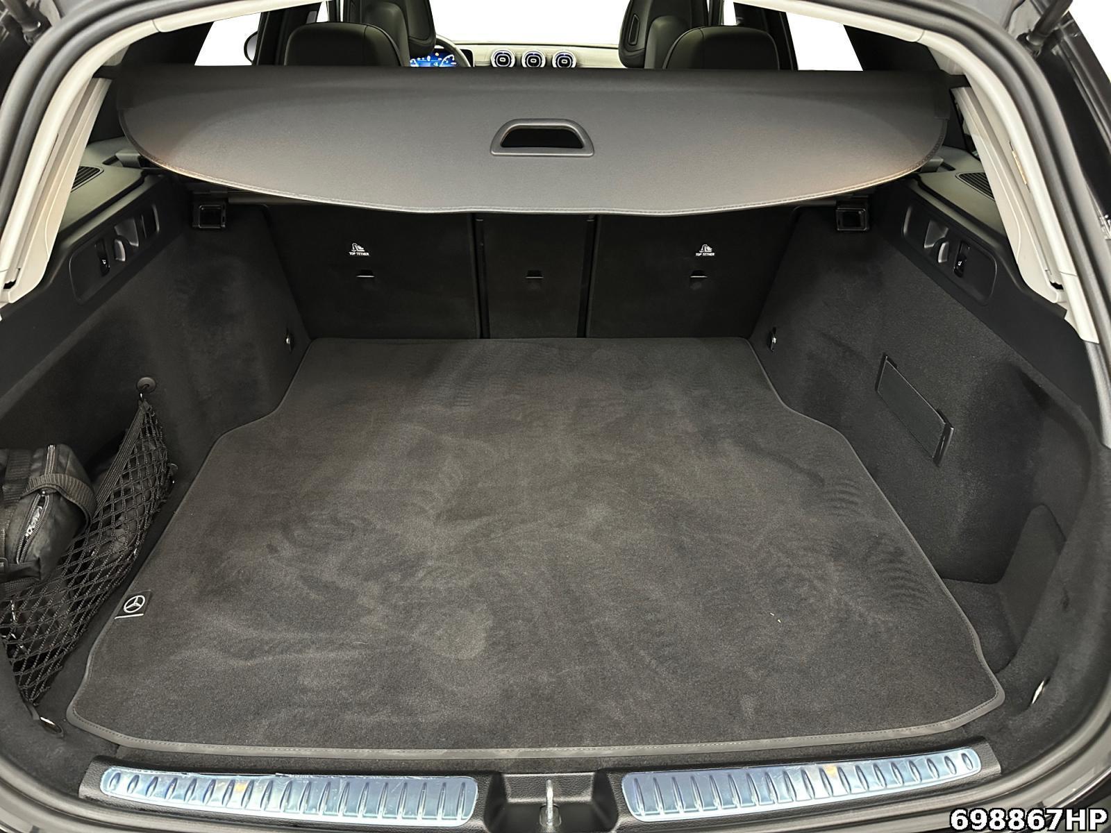 Fahrzeugabbildung Mercedes-Benz C 220 d T AMG Night Pano AHK CarPlay Memory