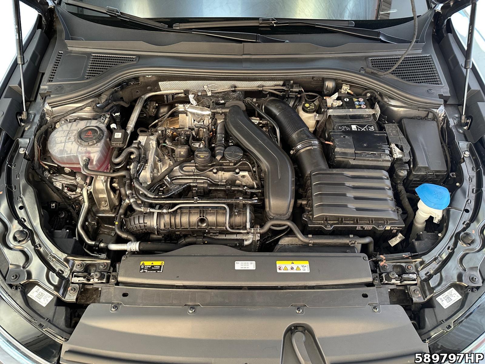 Fahrzeugabbildung Volkswagen Passat eTSI AHK, Business Paket, LED