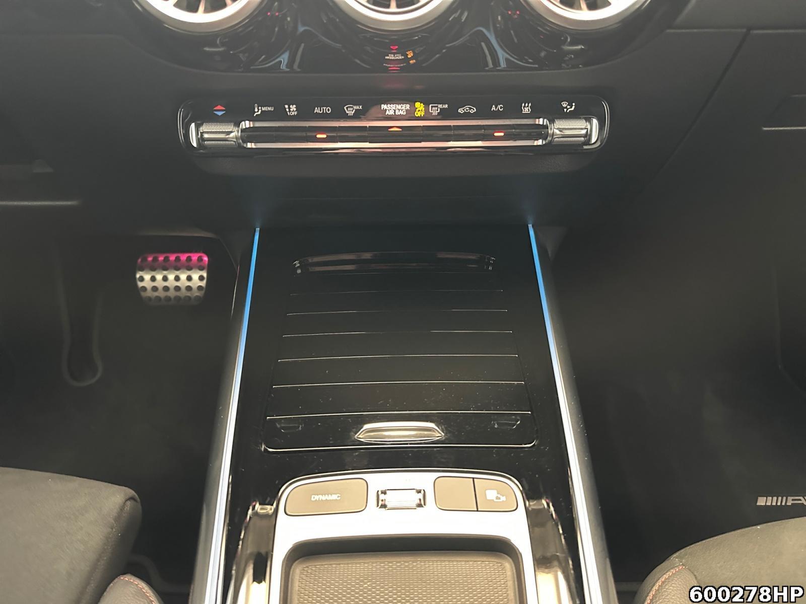 Fahrzeugabbildung Mercedes-Benz EQA AMG AHK LED 360° Kamera CarPlay Totw.