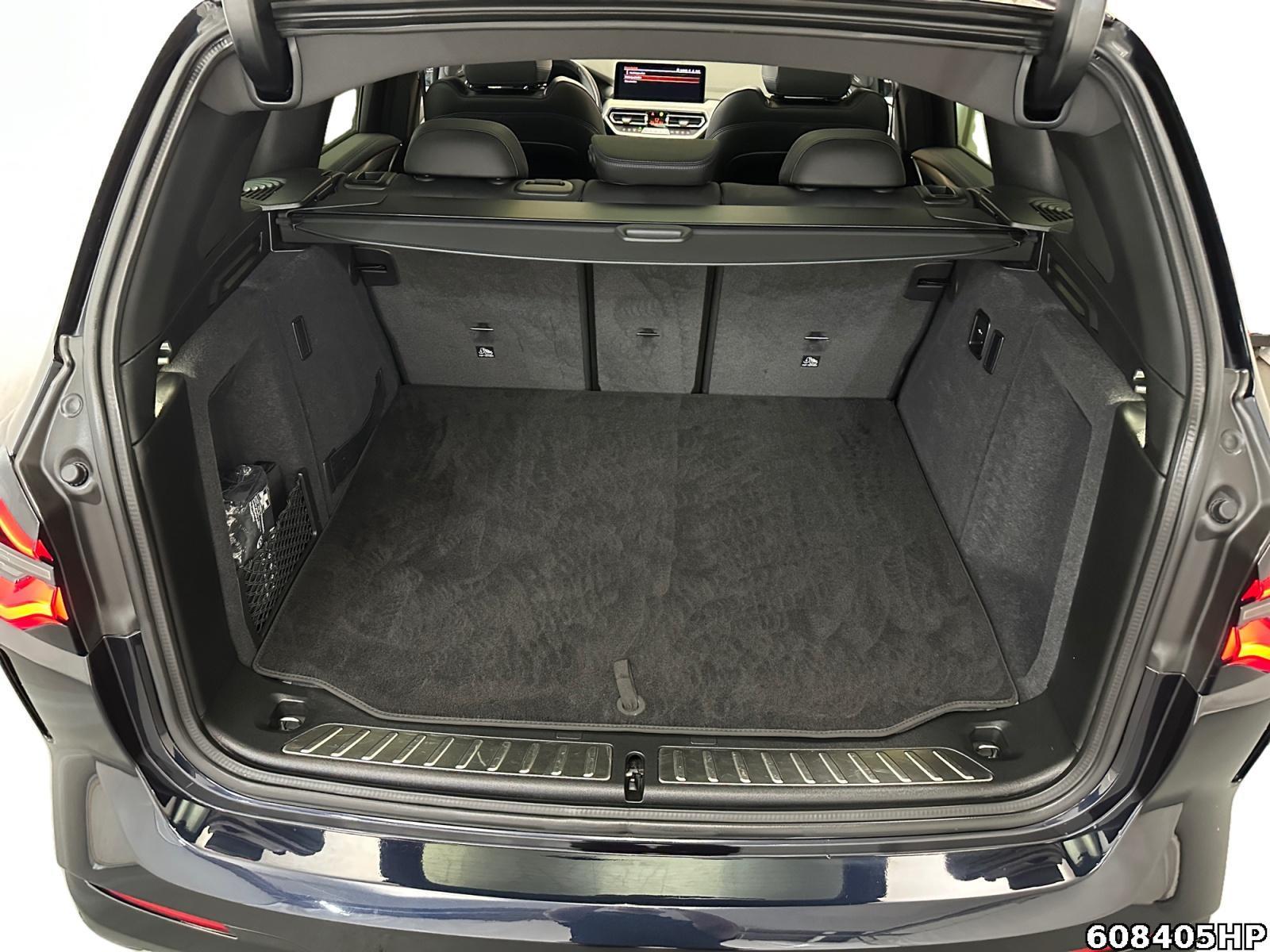 Fahrzeugabbildung BMW X3 M-Sport Panorama harman/kardon Memory