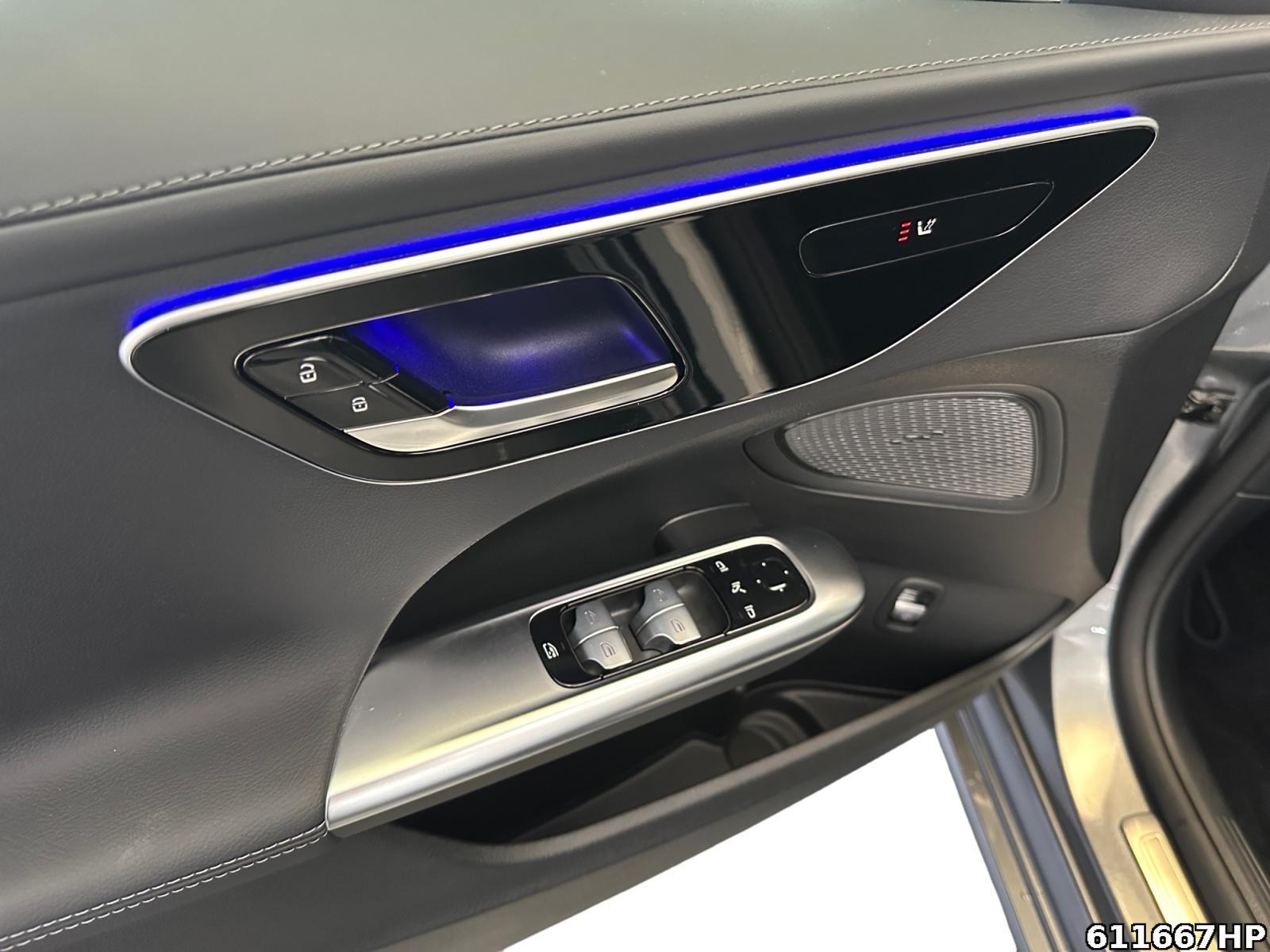 Fahrzeugabbildung Mercedes-Benz C 180 Avantgarde AHK Keyless CarPlay HUD Kamera