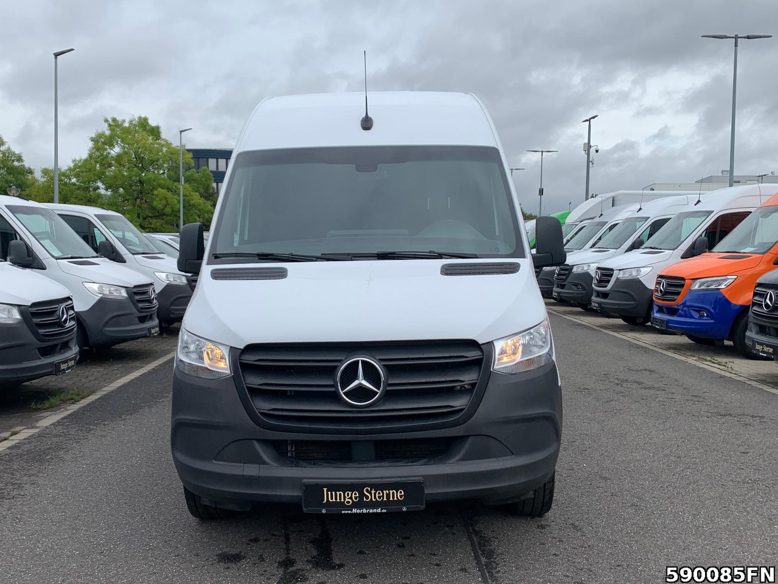 Fahrzeugabbildung Mercedes-Benz Sprinter 315 L2H2 **KLIMA**AHK**KAMERA**DAB**