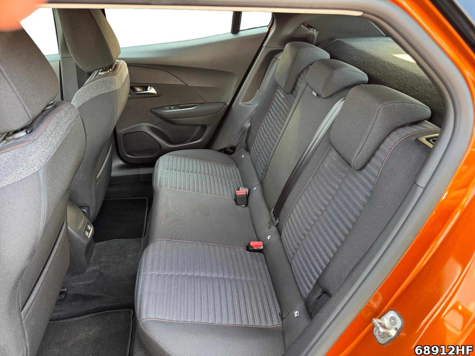 Fahrzeugabbildung Peugeot 2008 e-2008 Active Pack
