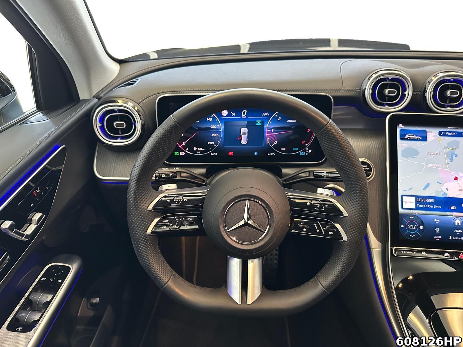 Fahrzeugabbildung Mercedes-Benz GLC 300 AMG Pano AHK Memory Kamera CarPlay 19