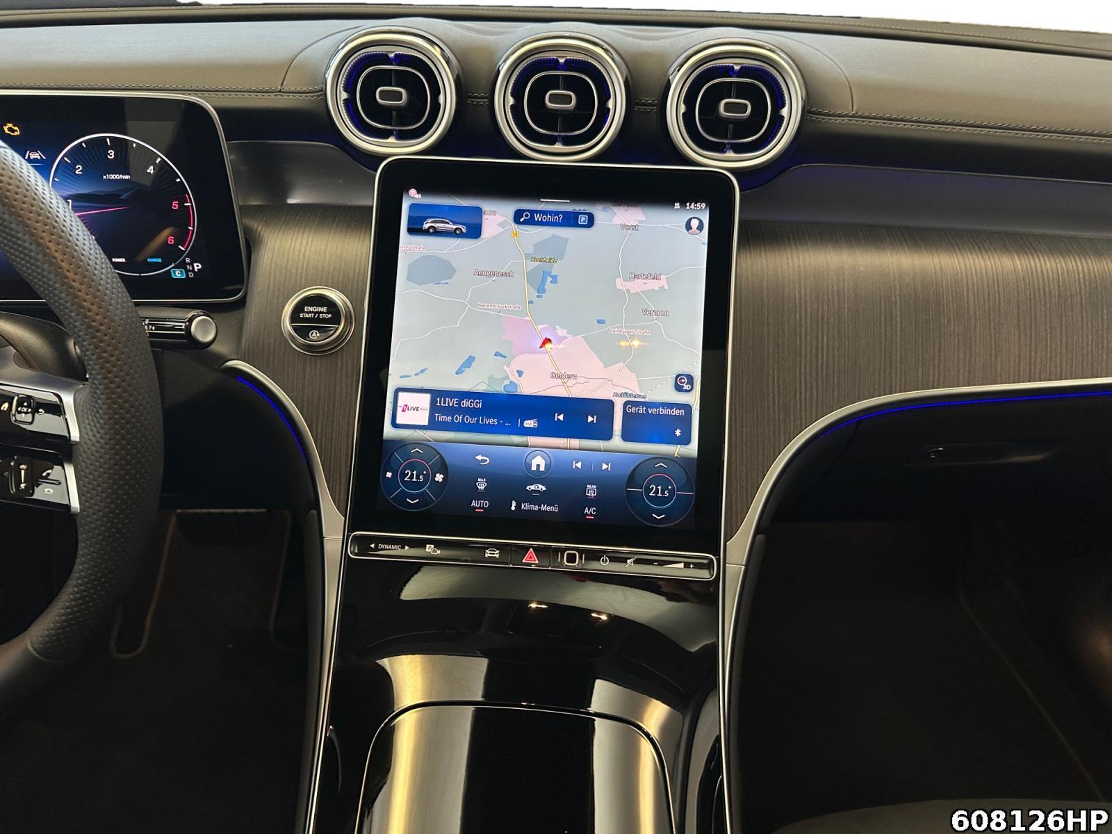 Fahrzeugabbildung Mercedes-Benz GLC 300 AMG Pano AHK Memory Kamera CarPlay 19