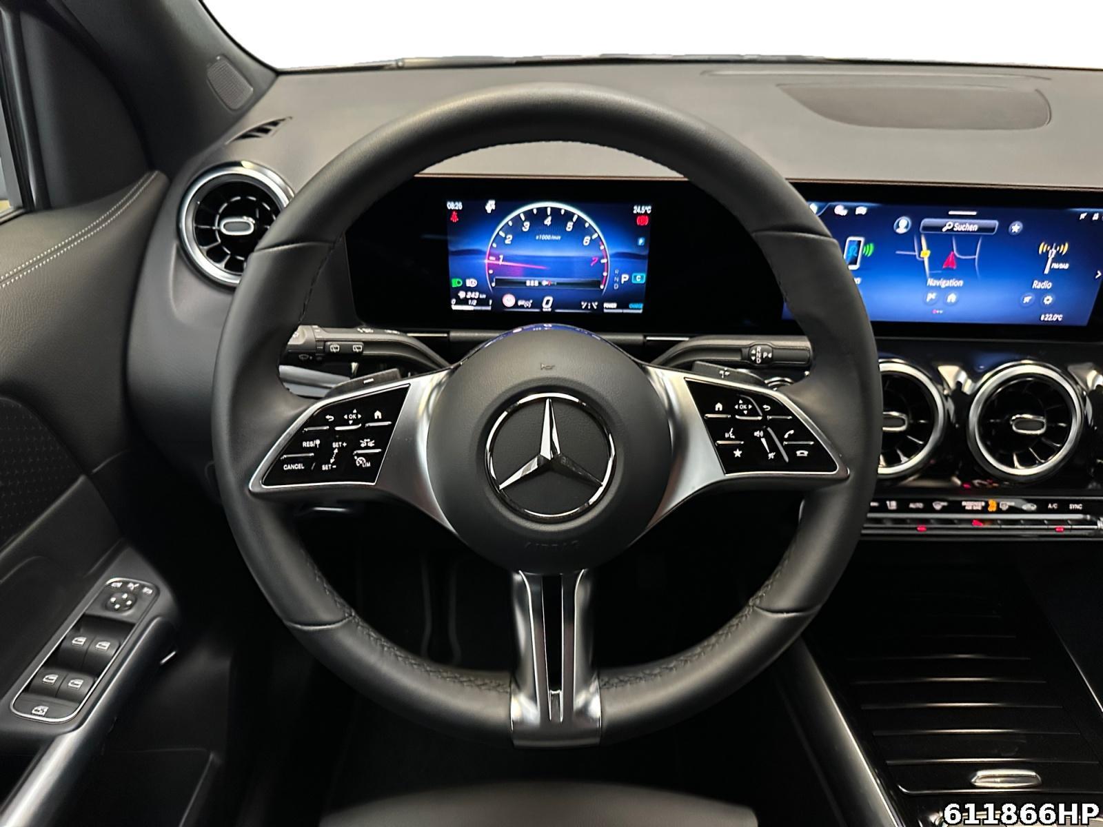 Fahrzeugabbildung Mercedes-Benz GLA 200 Progressive DISTRONIC AHK Rückfahrkamera
