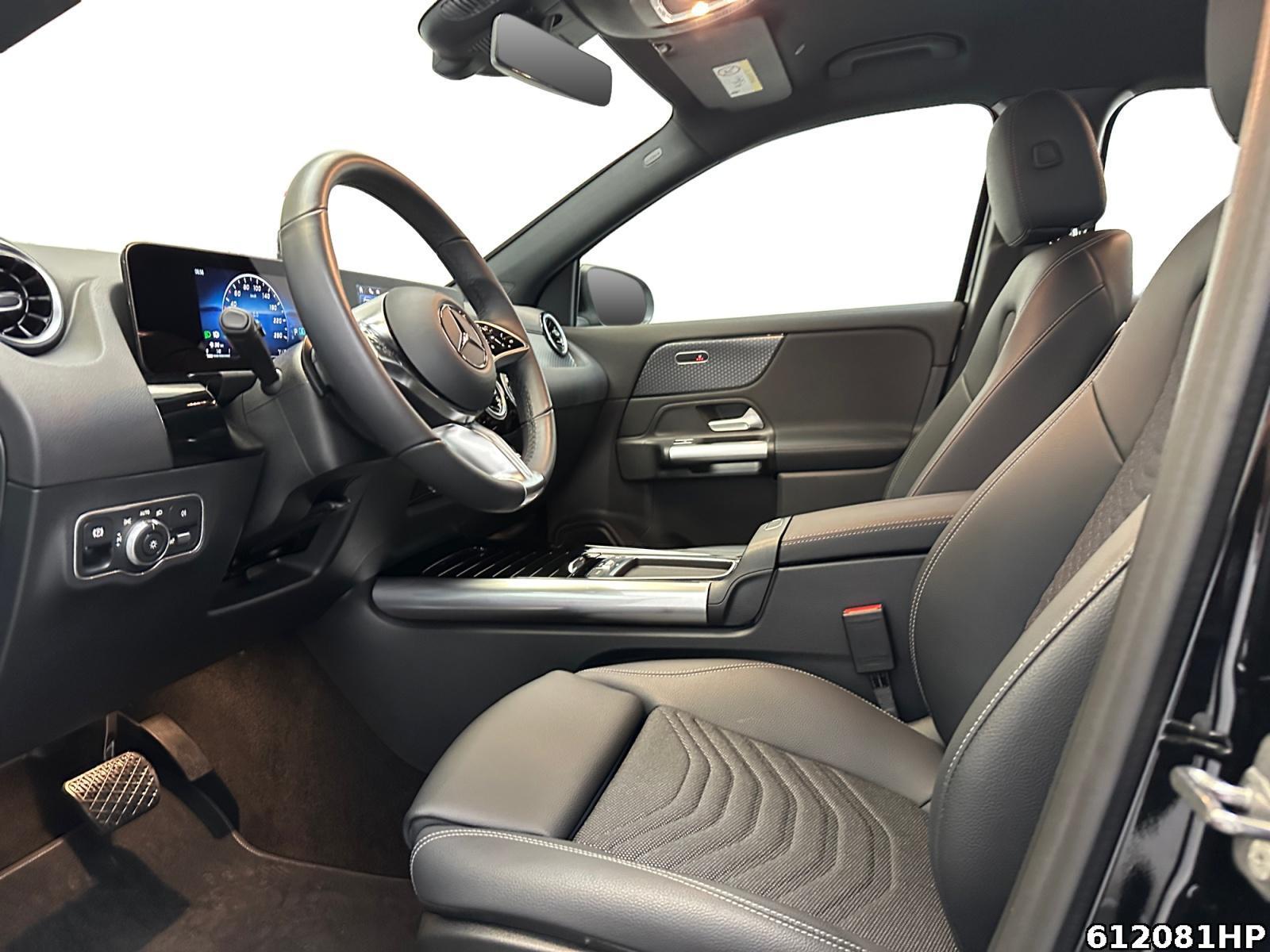 Fahrzeugabbildung Mercedes-Benz GLA 200 Progressive DISTRONIC AHK Rückfahrkamera