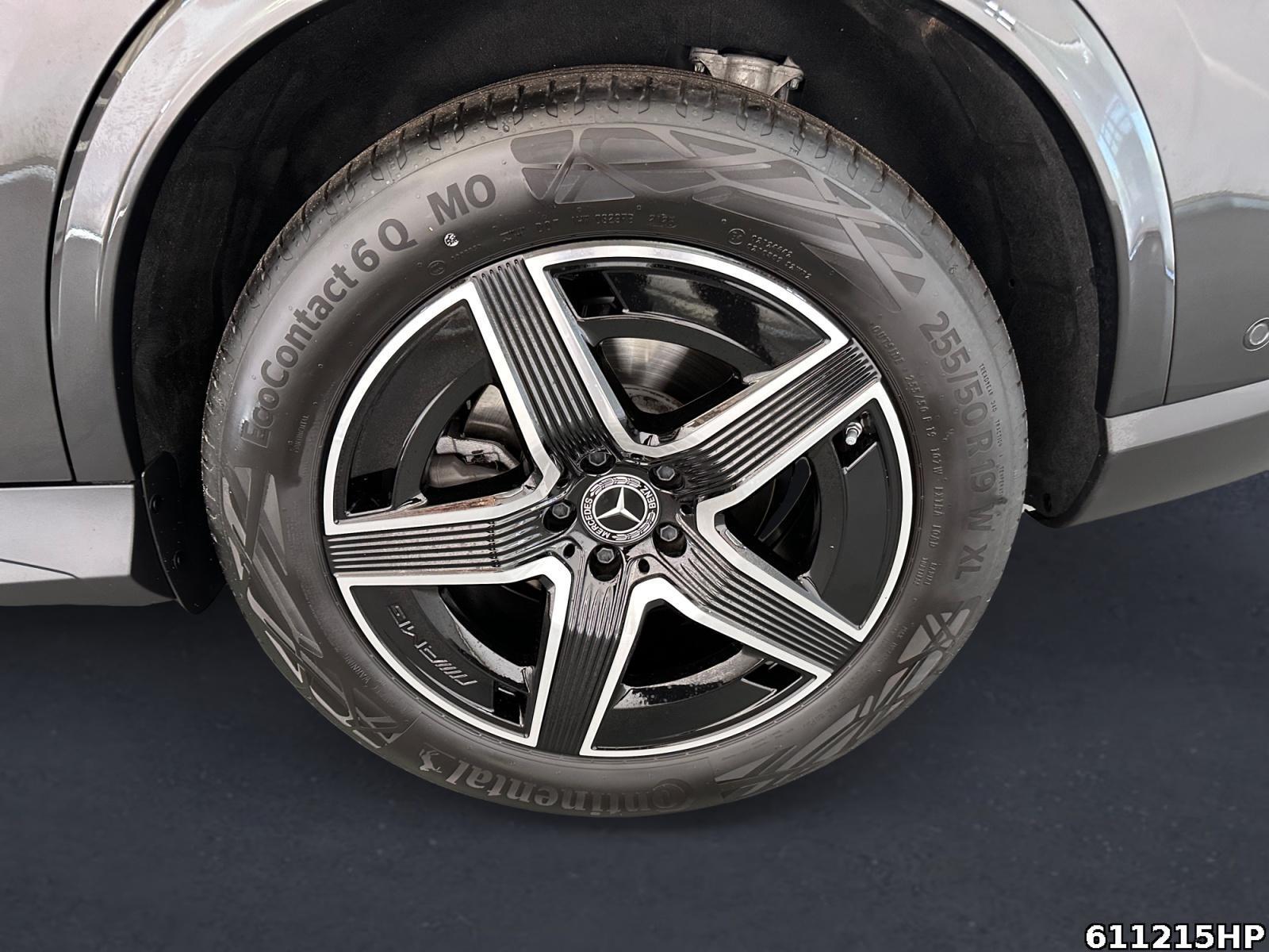 Fahrzeugabbildung Mercedes-Benz GLC 300 4M AMG Pano AHK Night Memory Standheiz.