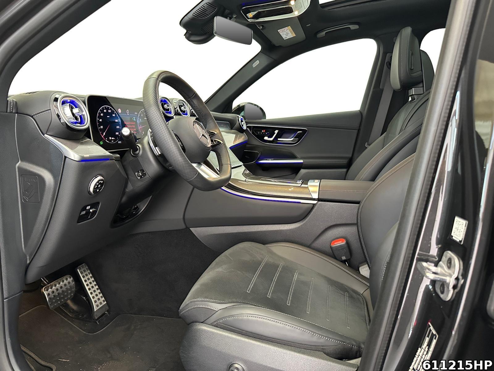 Fahrzeugabbildung Mercedes-Benz GLC 300 4M AMG Pano AHK Night Memory Standheiz.