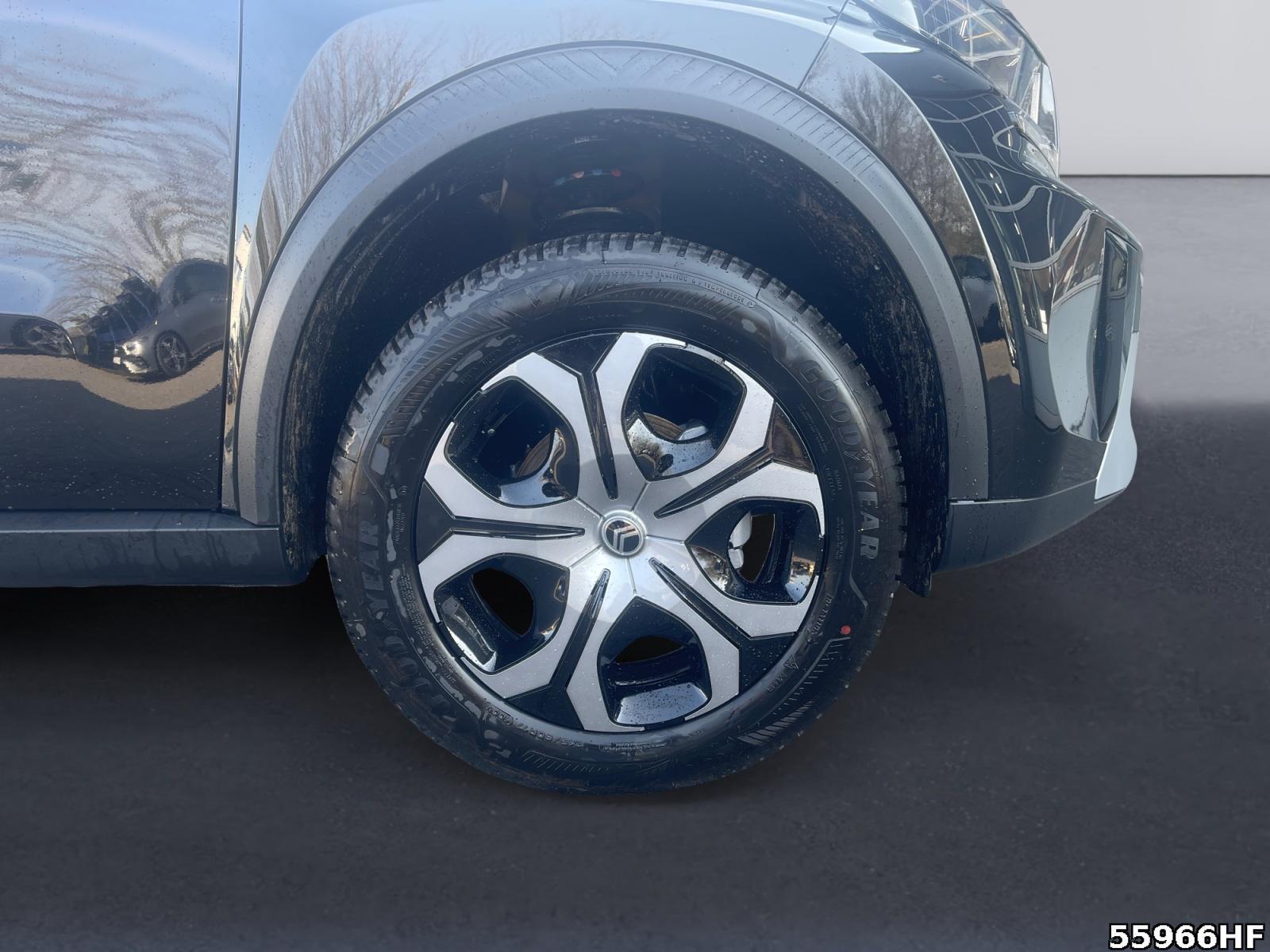 Fahrzeugabbildung Citroën C3 Aircross PLUS 100PS MT