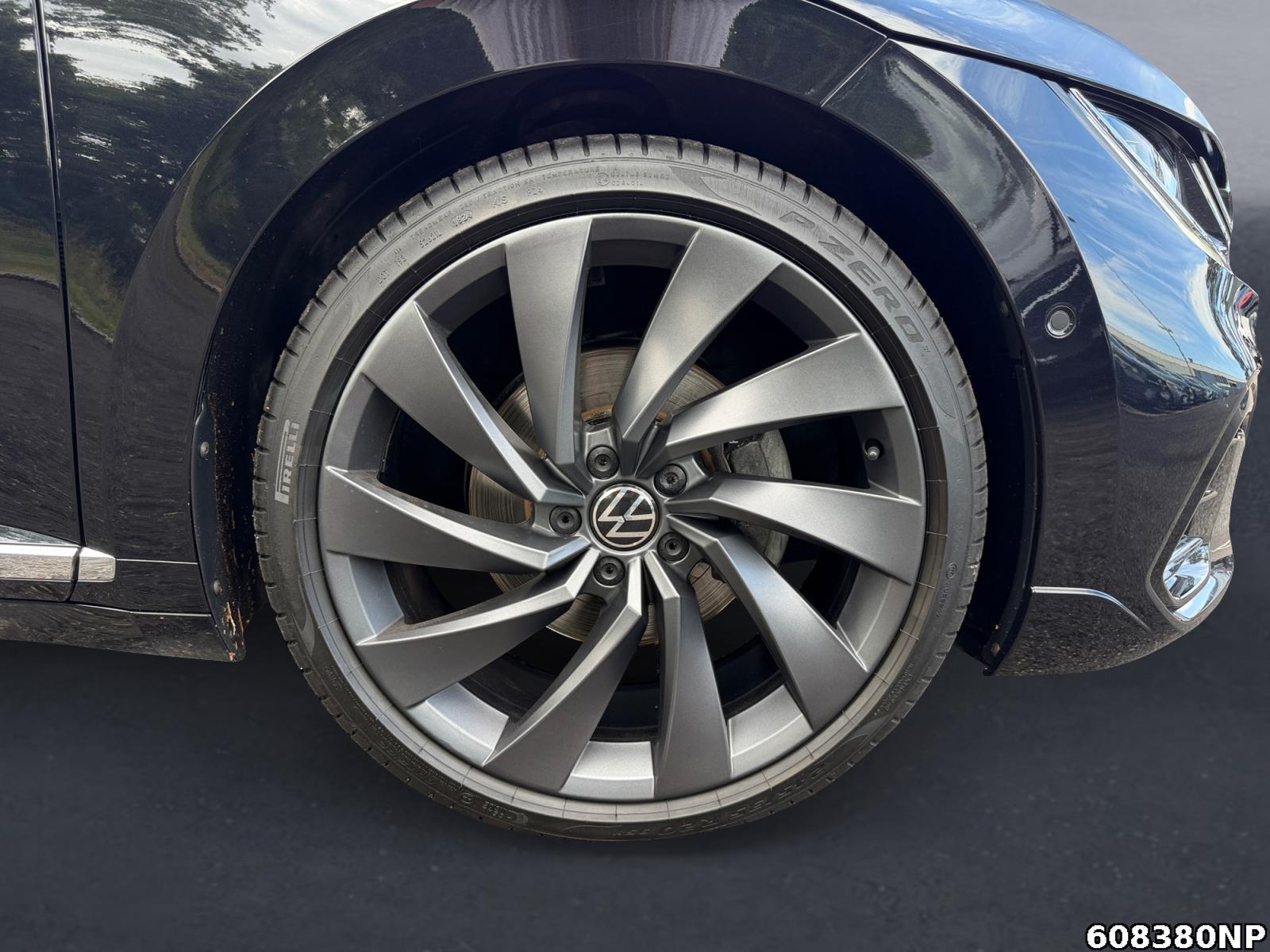 Fahrzeugabbildung Volkswagen Arteon SB 2.0 TDI R-Line HUD Matrix-LED Pano AHK