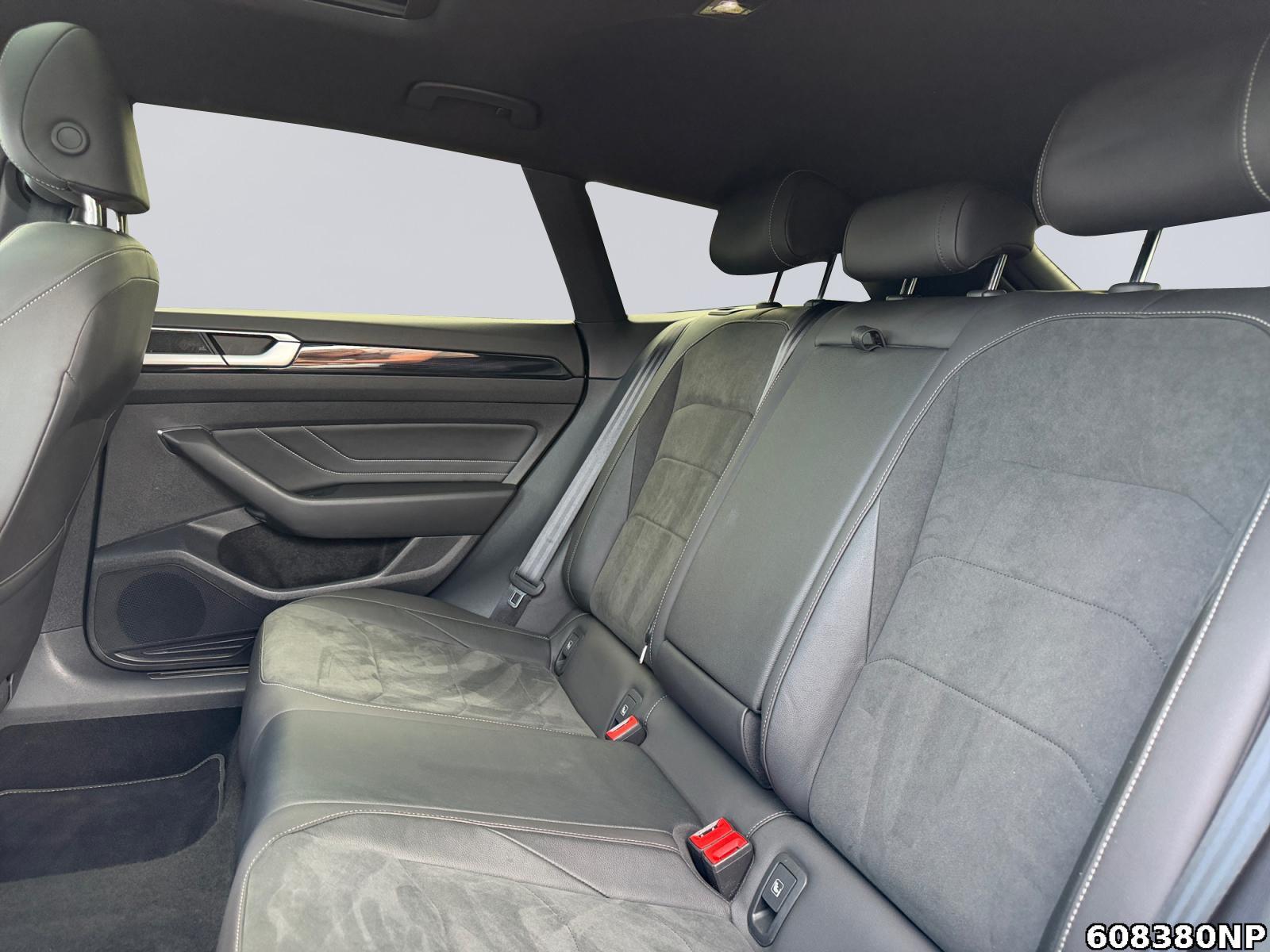 Fahrzeugabbildung Volkswagen Arteon SB 2.0 TDI R-Line HUD Matrix-LED Pano AHK