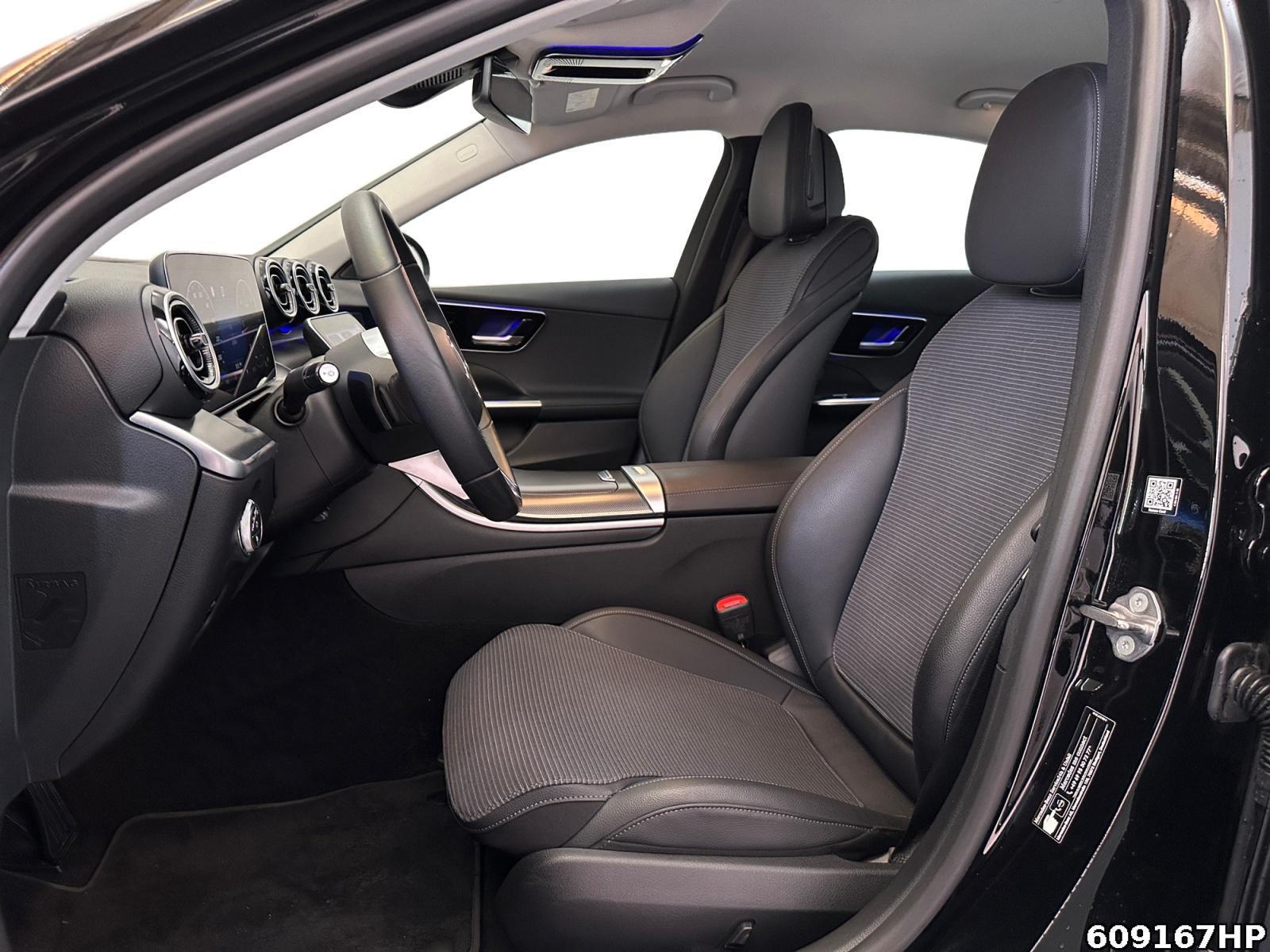 Fahrzeugabbildung Mercedes-Benz C 220 Avantgarde DIGITAL LIGHT Multikontursitze