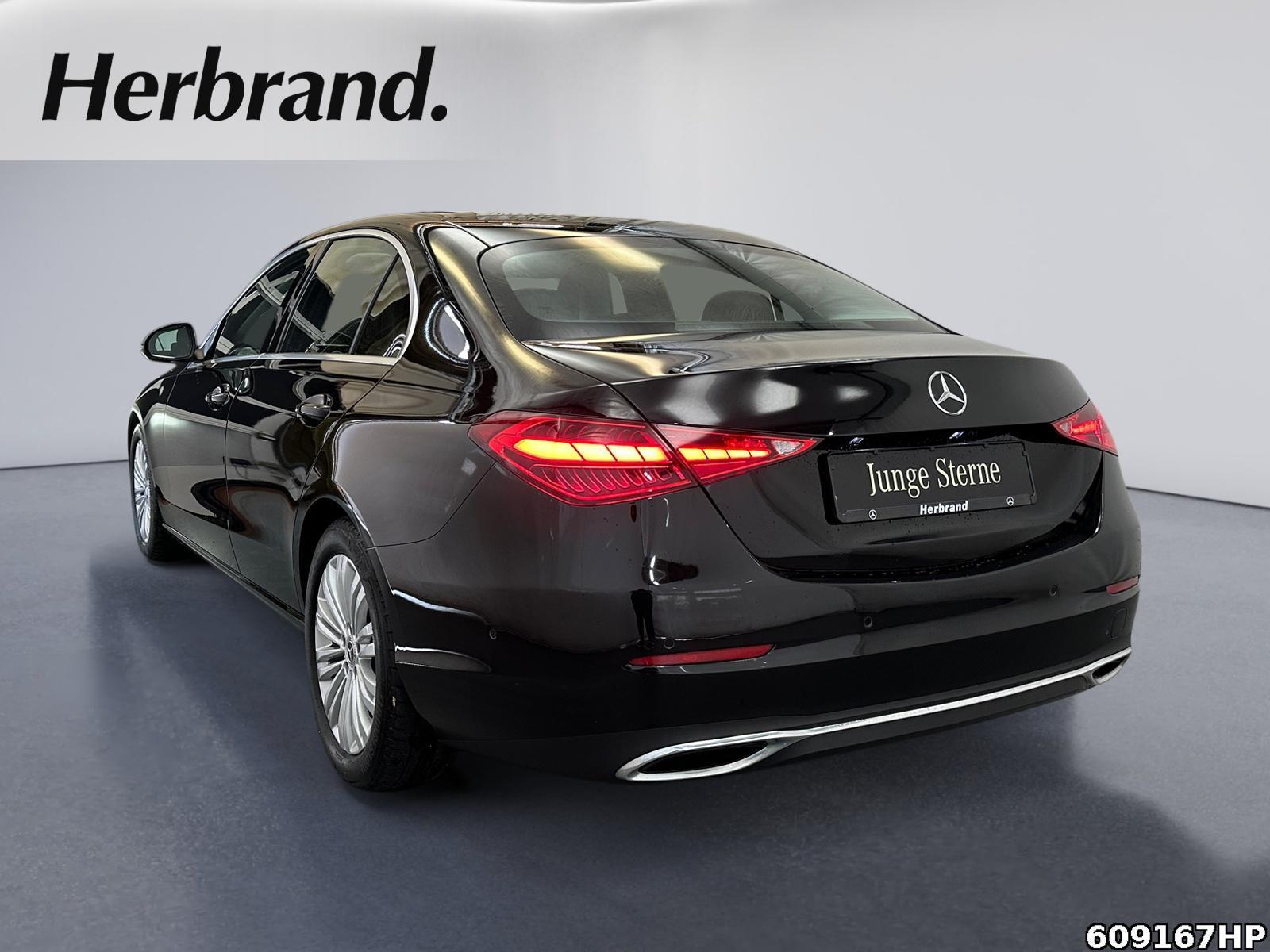Fahrzeugabbildung Mercedes-Benz C 220 Avantgarde DIGITAL LIGHT Multikontursitze