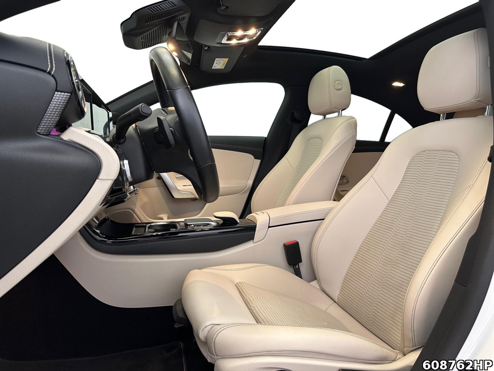 Fahrzeugabbildung Mercedes-Benz CLA 220 d Progressive Panoramadach DISTRONIC AHK