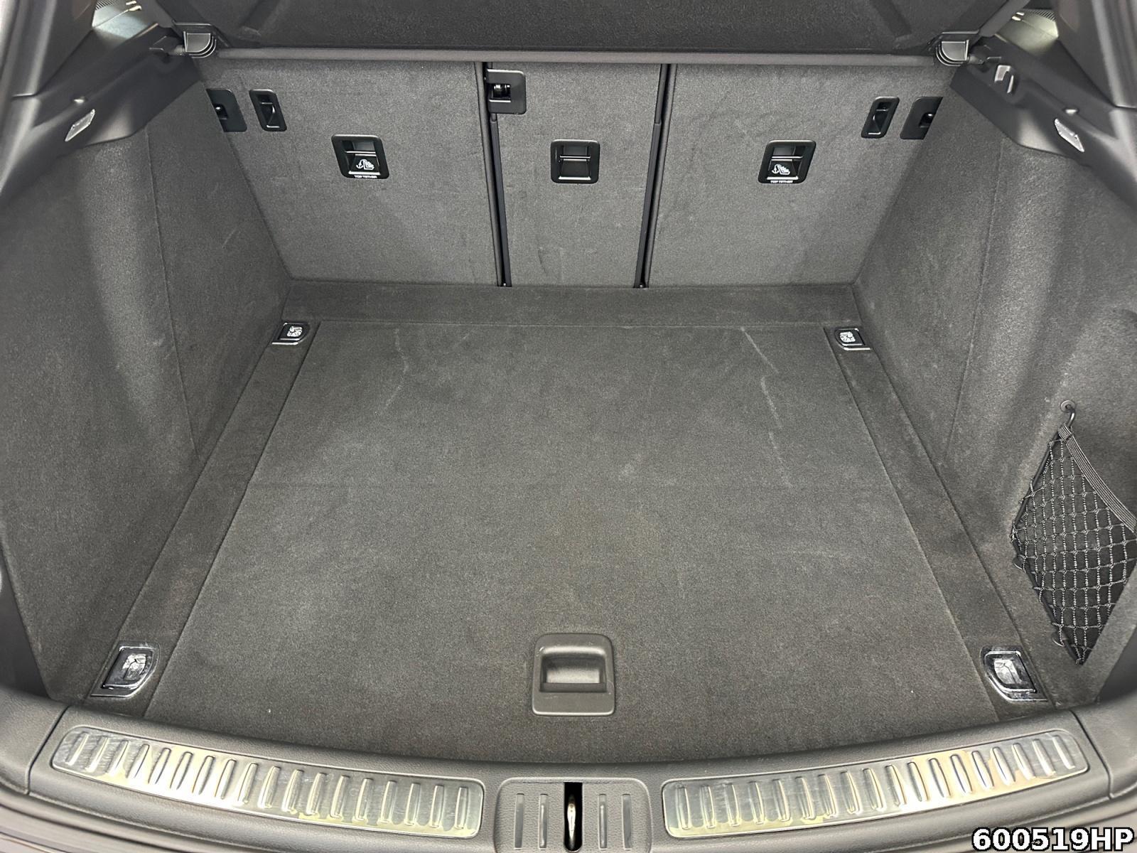 Fahrzeugabbildung Porsche Macan 2.0T Basis OPF (EURO 6d) Pano,Memo,20 Zoll