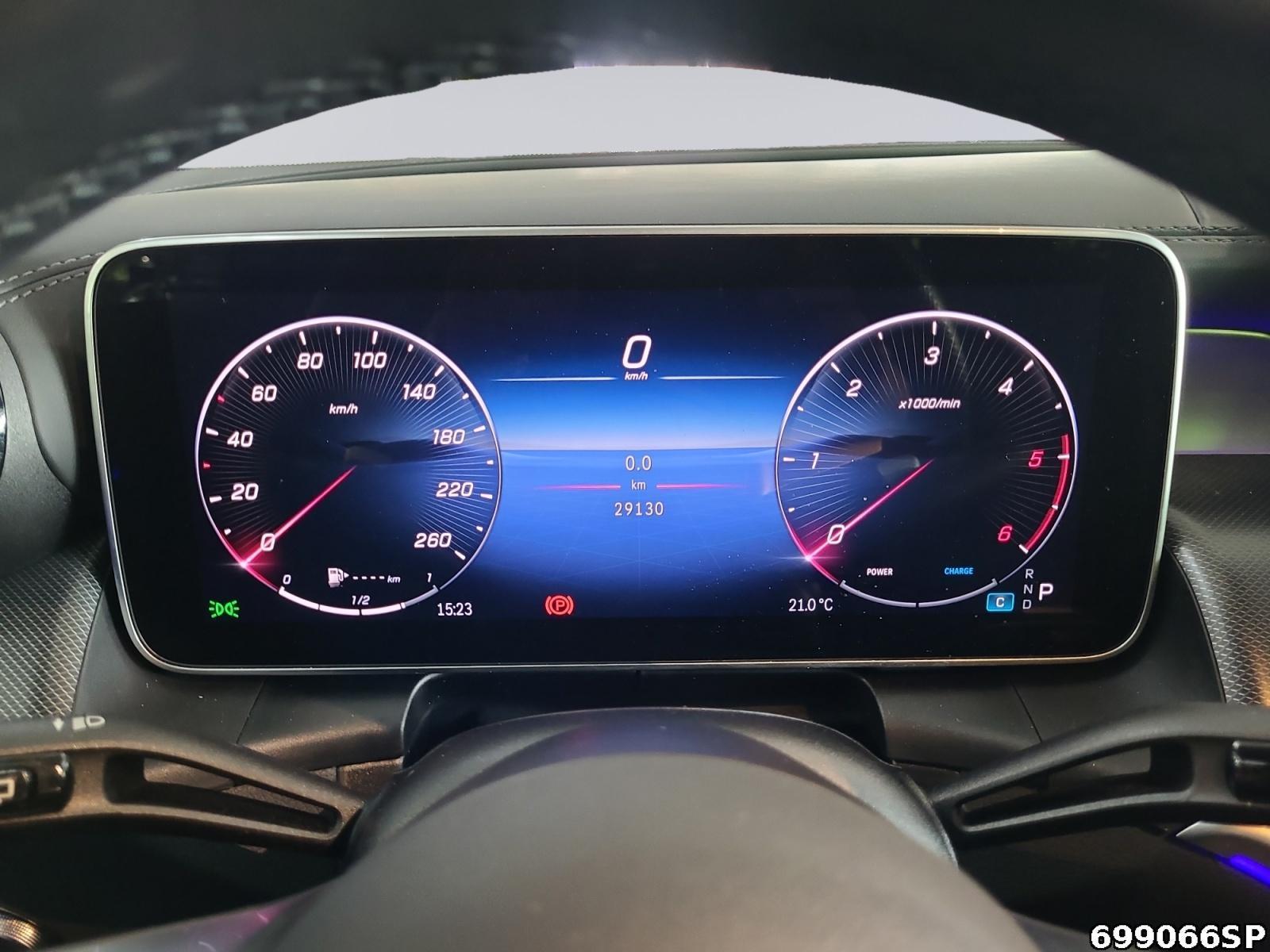 Fahrzeugabbildung Mercedes-Benz GLC 300 d 4M AMG NIGHT AHK PANO MEMORY KAMERA