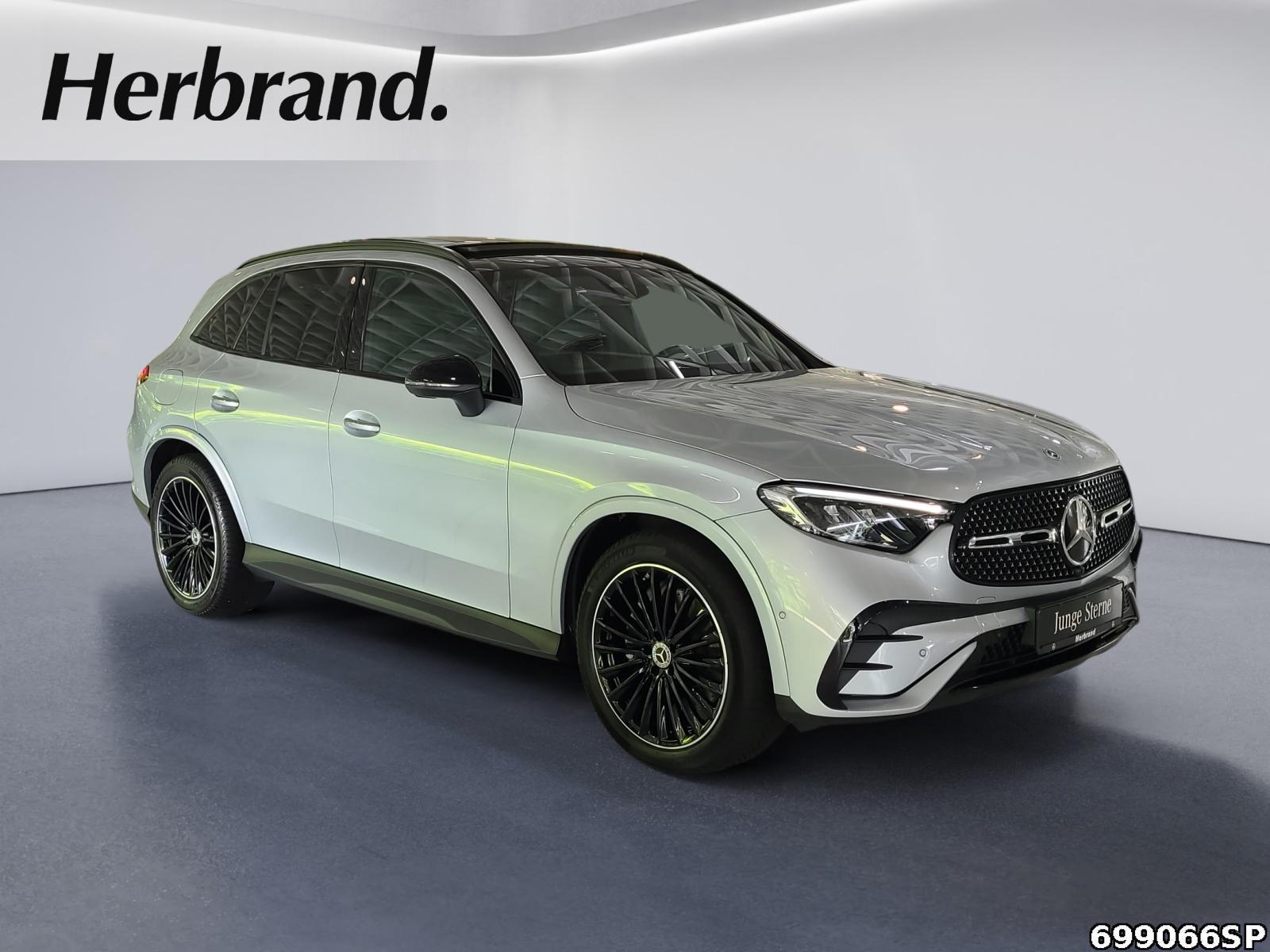Fahrzeugabbildung Mercedes-Benz GLC 300 d 4M AMG NIGHT AHK PANO MEMORY KAMERA