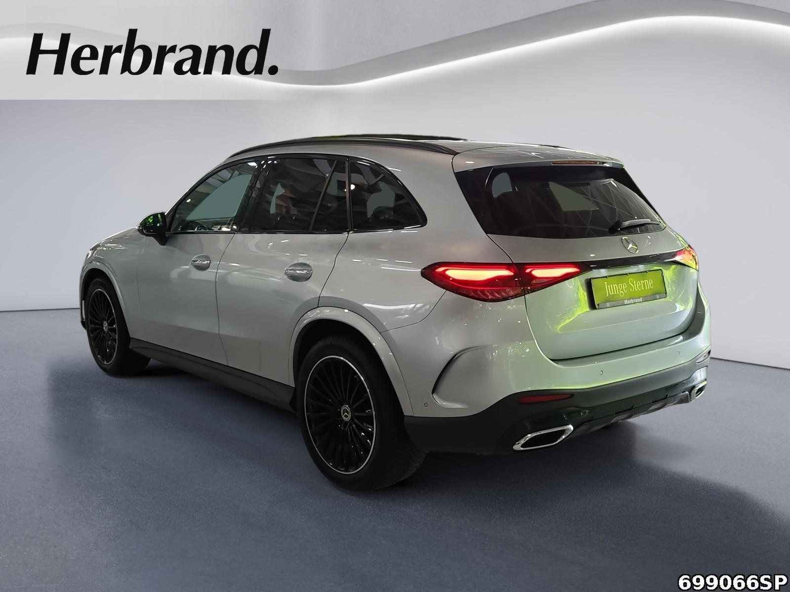 Fahrzeugabbildung Mercedes-Benz GLC 300 d 4M AMG NIGHT AHK PANO MEMORY KAMERA
