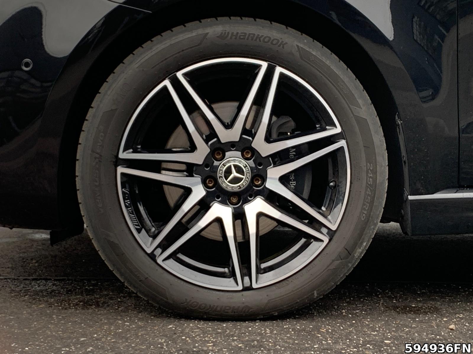 Fahrzeugabbildung Mercedes-Benz V 250 ED/K AMG DISTRONIC*LED*DREHBARE SITZE VORN