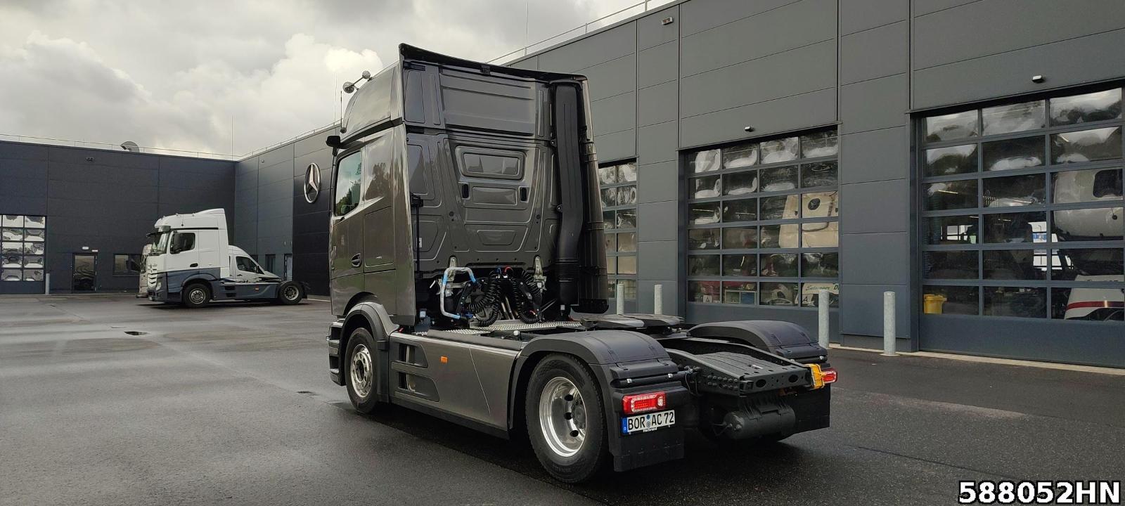 Fahrzeugabbildung Mercedes-Benz ACTROS 1851 LS ProCabin, Gigaspace, Alufelgen