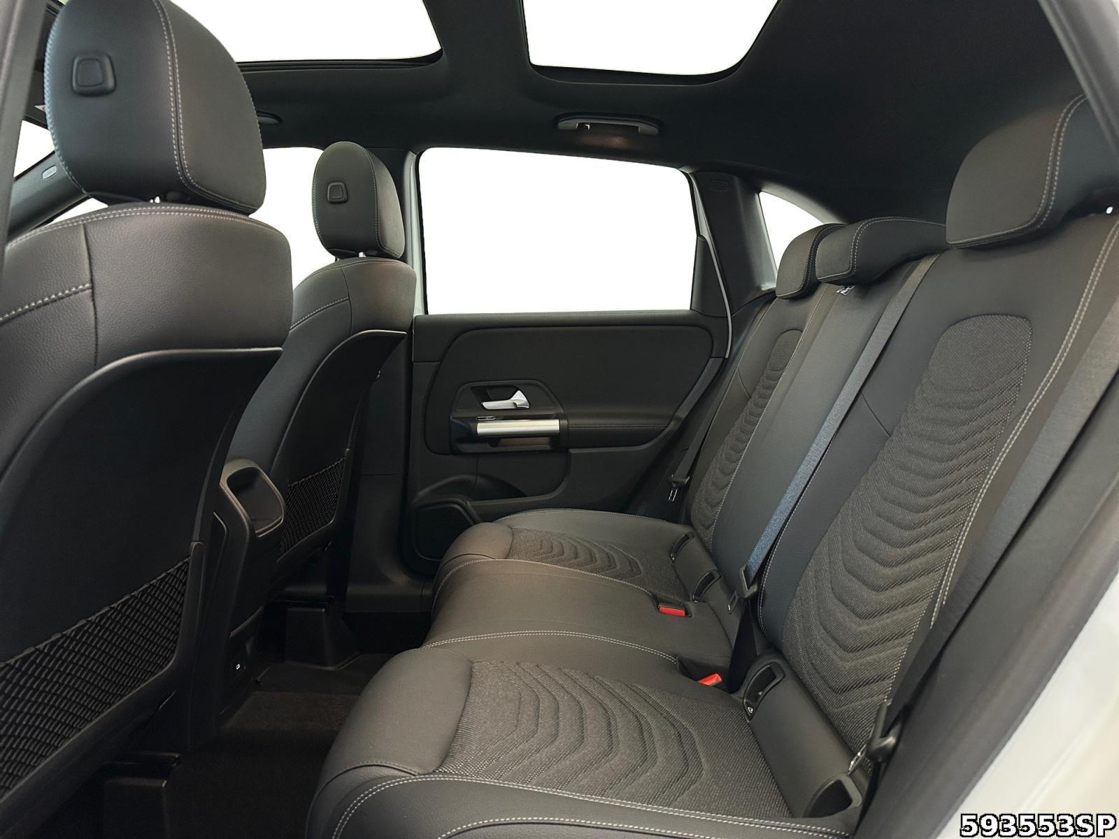 Fahrzeugabbildung Mercedes-Benz B 200 d Progressive Pano AHK LED CarPlay 17LM.