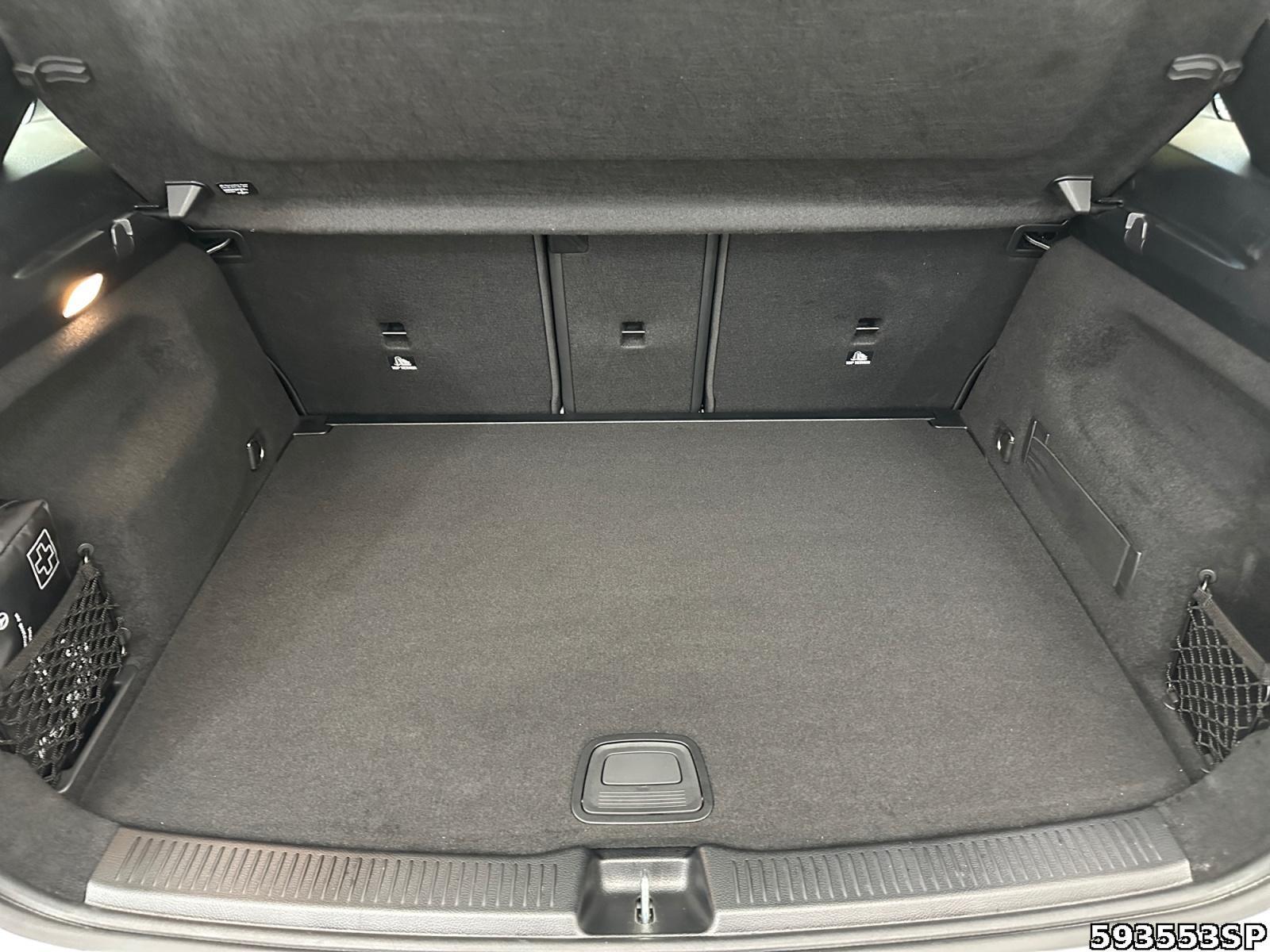 Fahrzeugabbildung Mercedes-Benz B 200 d Progressive Pano AHK LED CarPlay 17LM.