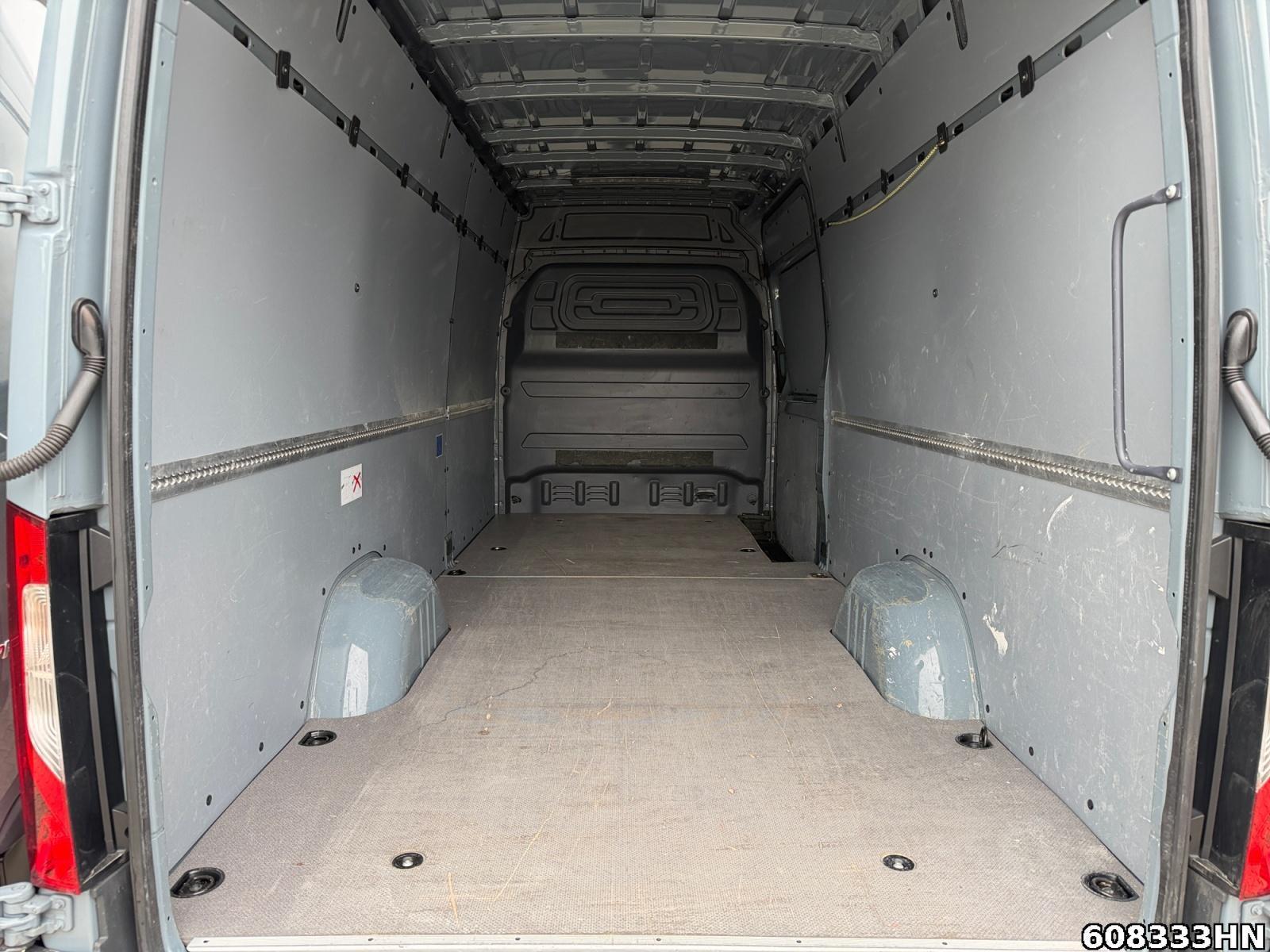 Fahrzeugabbildung Mercedes-Benz Sprinter 317 CDI *Klima*Kamera*Navi*Tempomat*AHK
