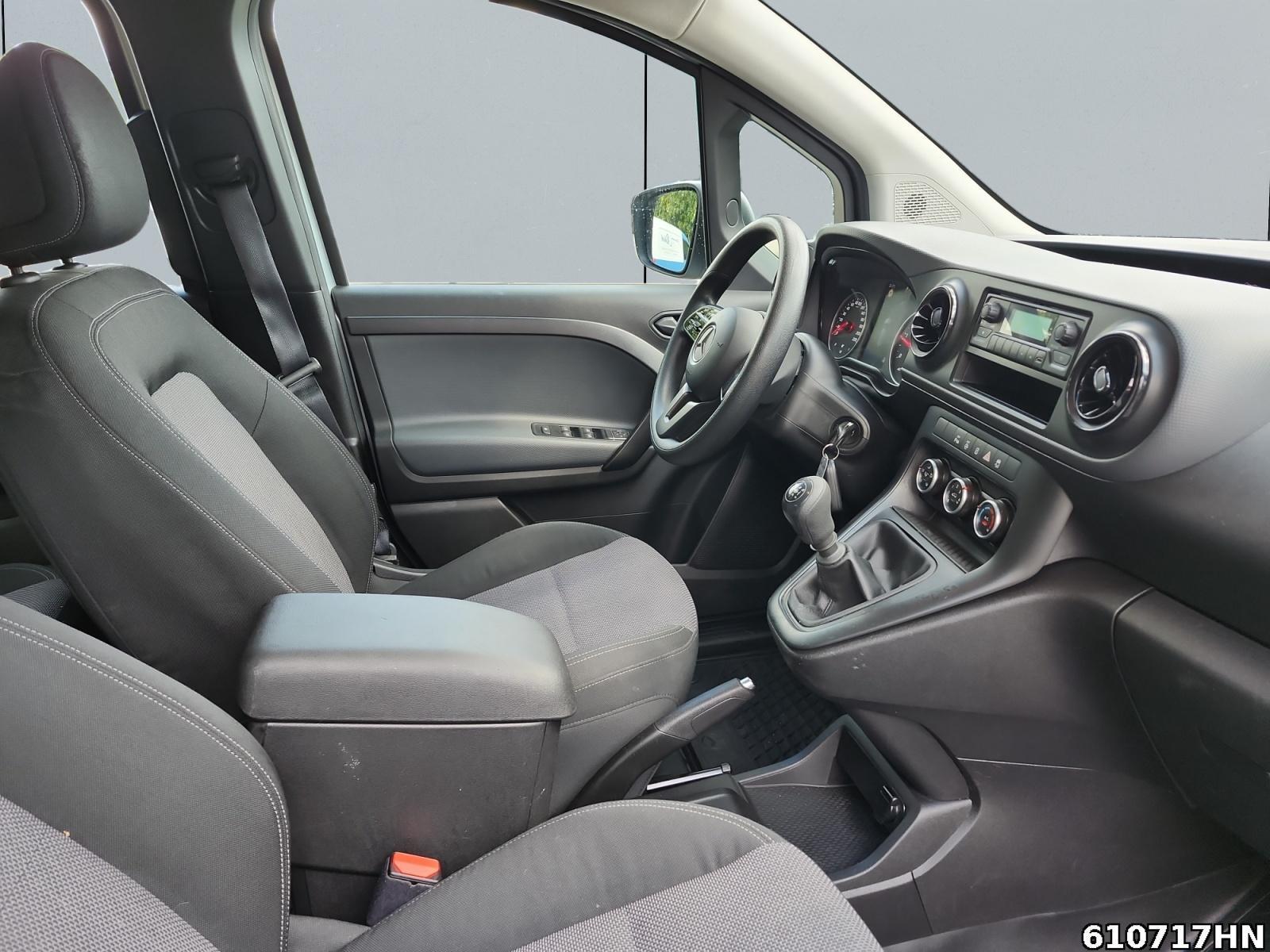 Fahrzeugabbildung Mercedes-Benz Citan 110 CDI Tourer BASE*Park-Paket*DAB*6-Gang
