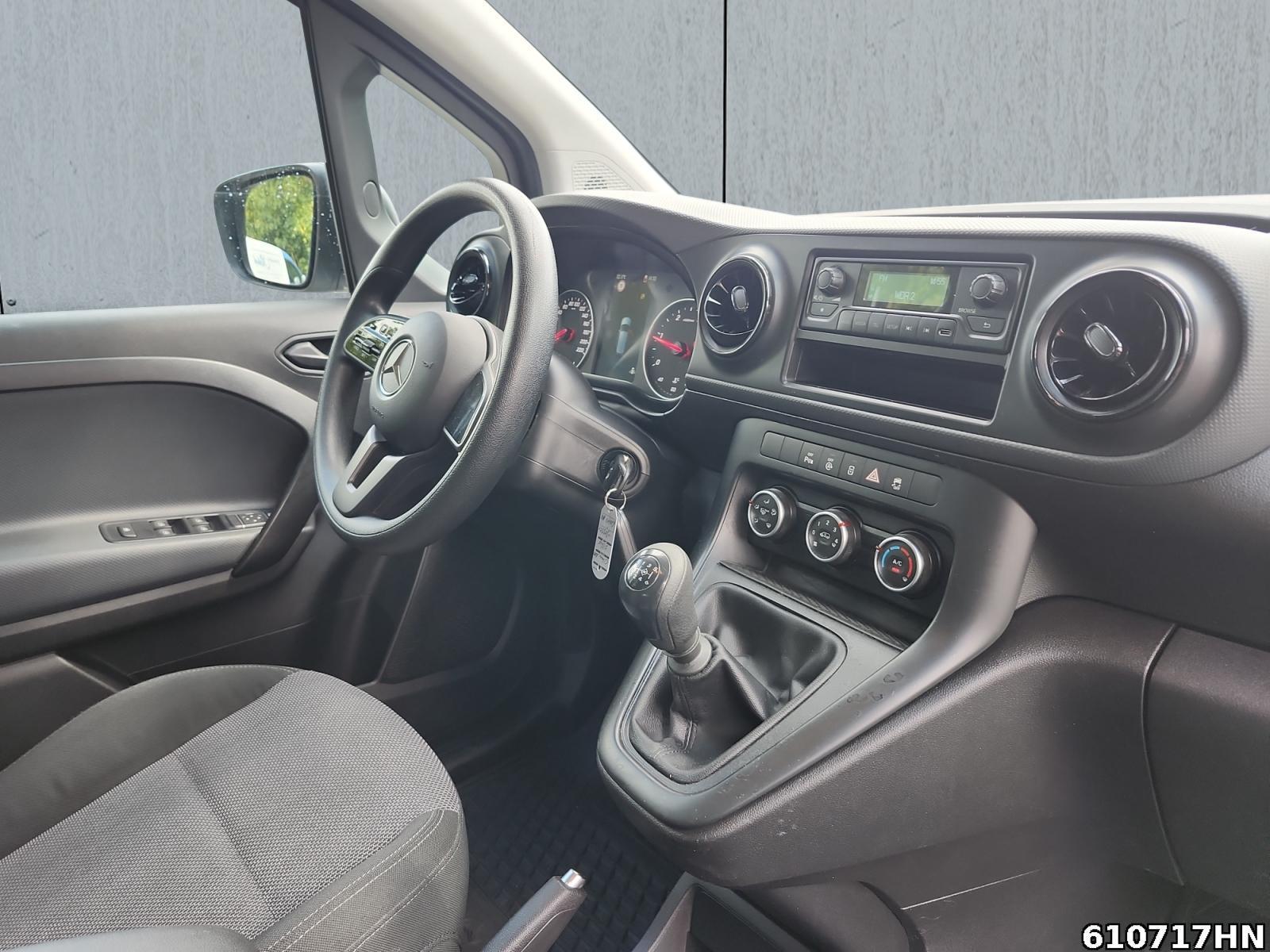 Fahrzeugabbildung Mercedes-Benz Citan 110 CDI Tourer BASE*Park-Paket*DAB*6-Gang