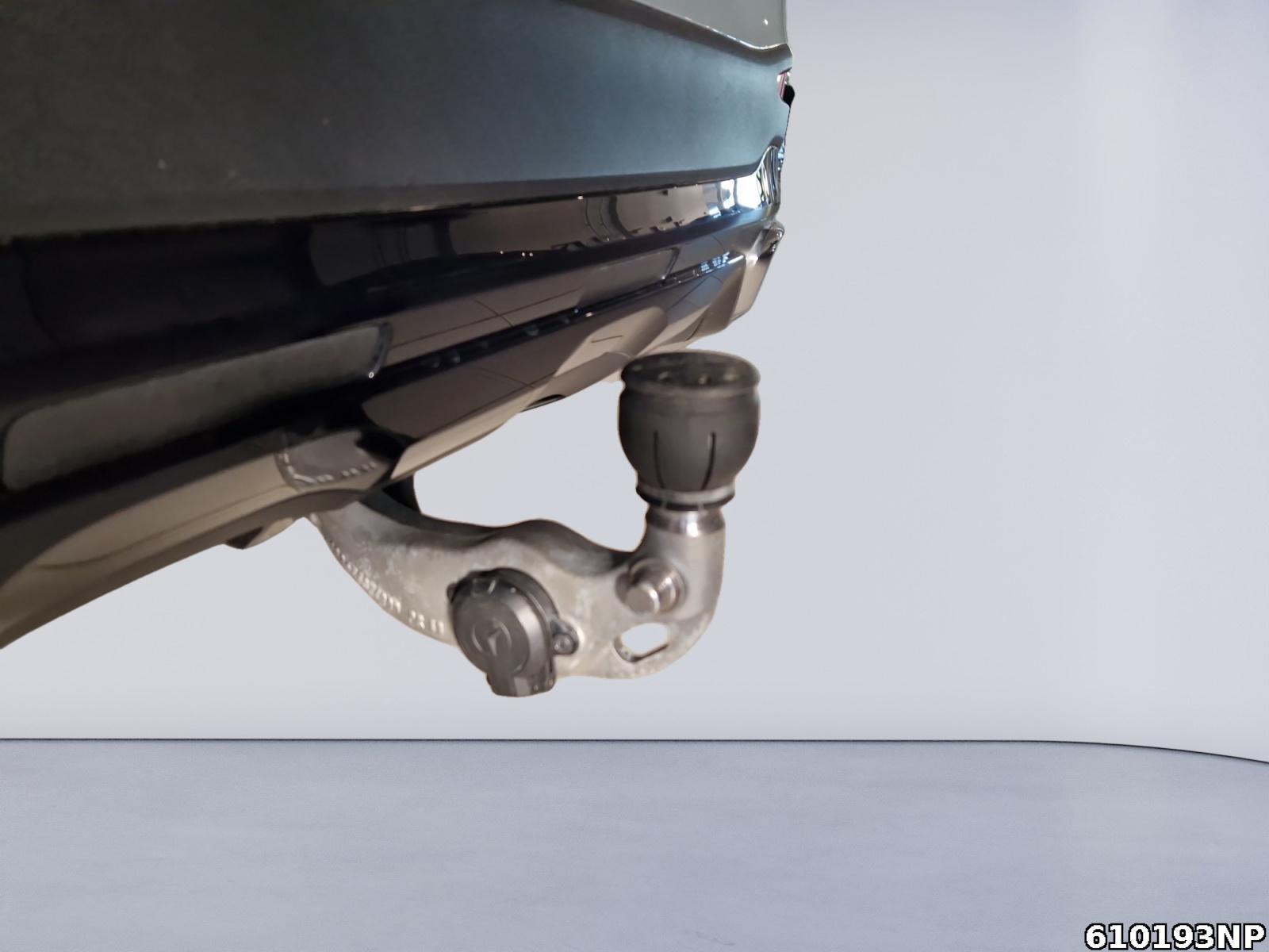 Fahrzeugabbildung Mercedes-Benz GLC 300 de 4M AMG Pano AHK Burmester 360° Totw.