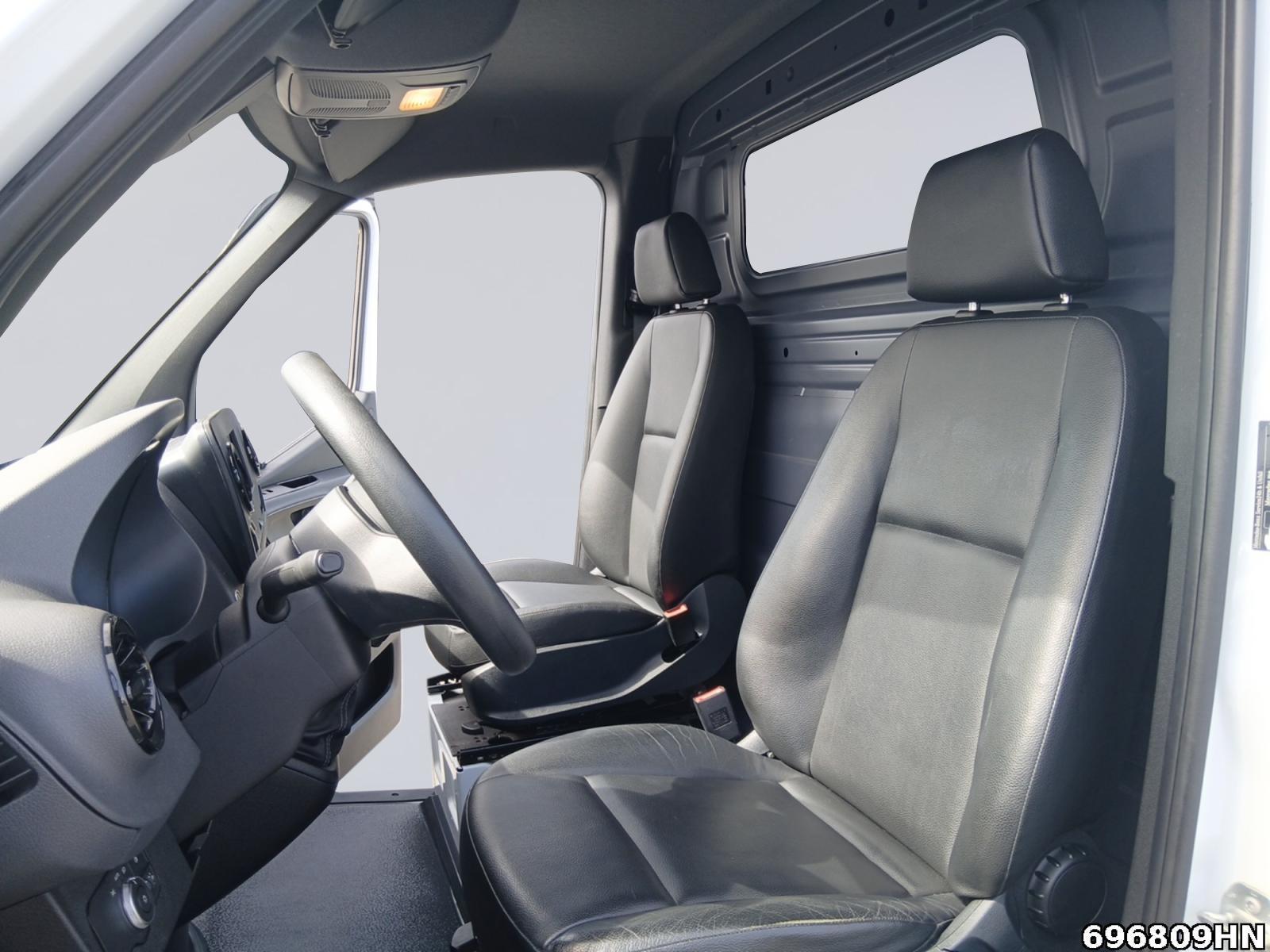 Fahrzeugabbildung Mercedes-Benz Sprinter 211 CDI 6-G*Kamera*MBUX*