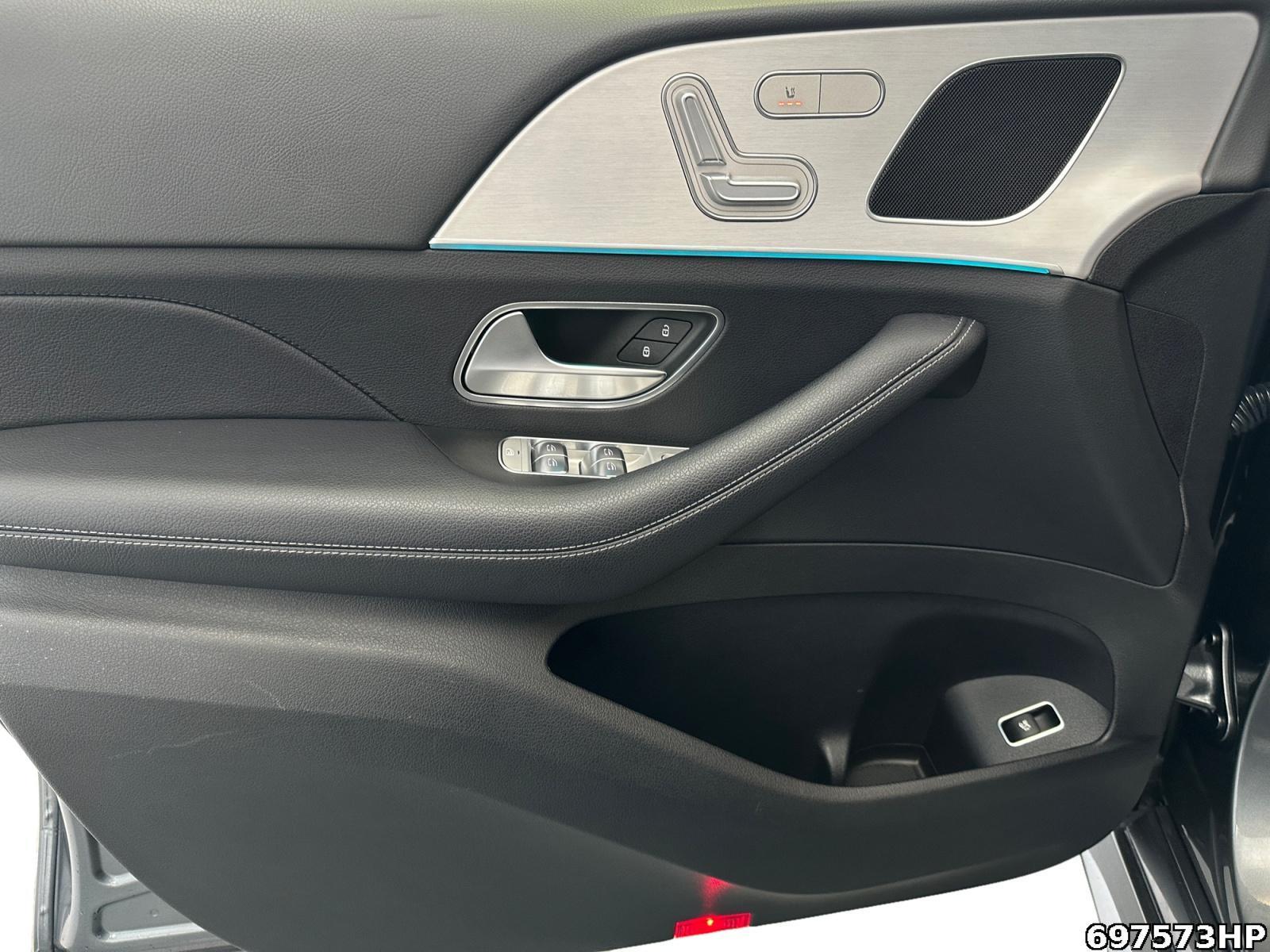 Fahrzeugabbildung Mercedes-Benz GLE 350 de 4M AMG Line Panoramad. AHK DISTRONIC