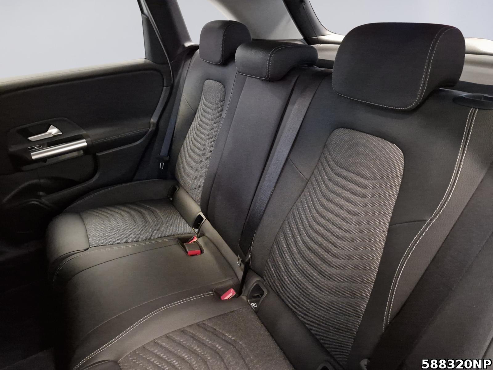 Fahrzeugabbildung Mercedes-Benz B 200 Progressive Line Advanced LED Volldigi