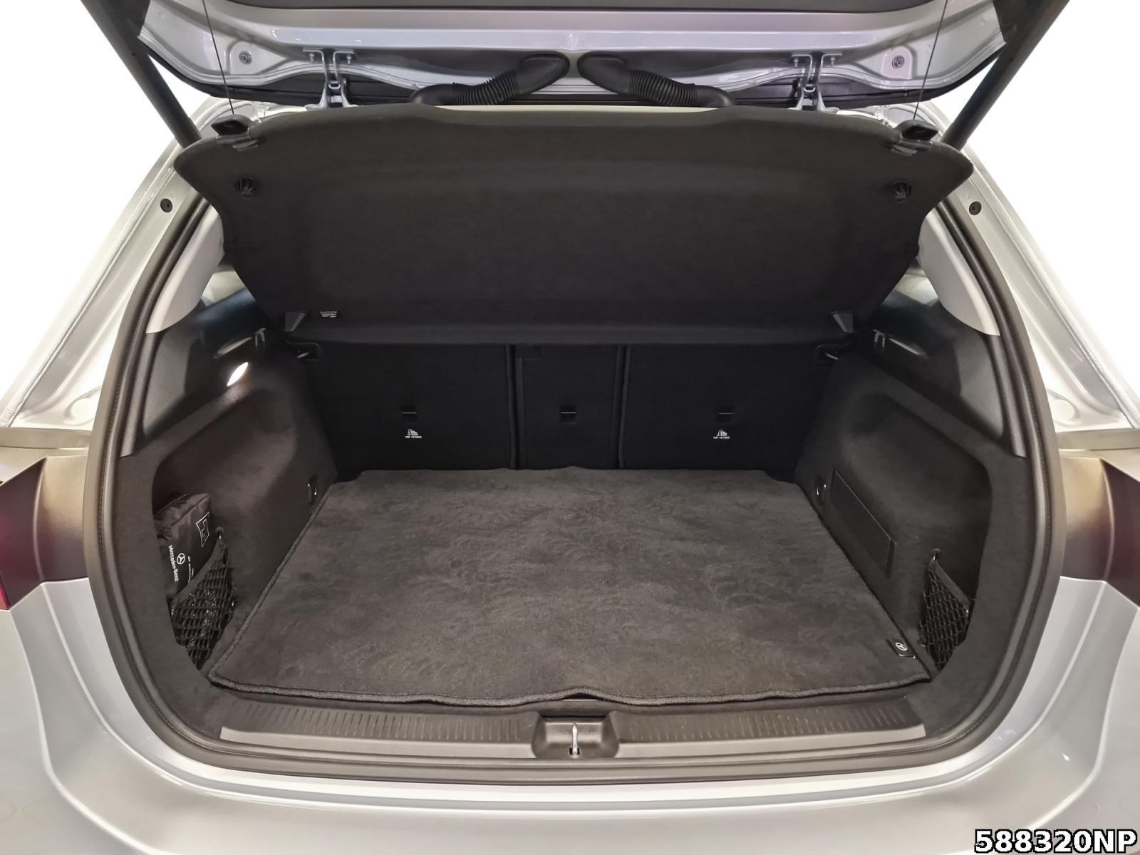 Fahrzeugabbildung Mercedes-Benz B 200 Progressive Line Advanced LED Volldigi