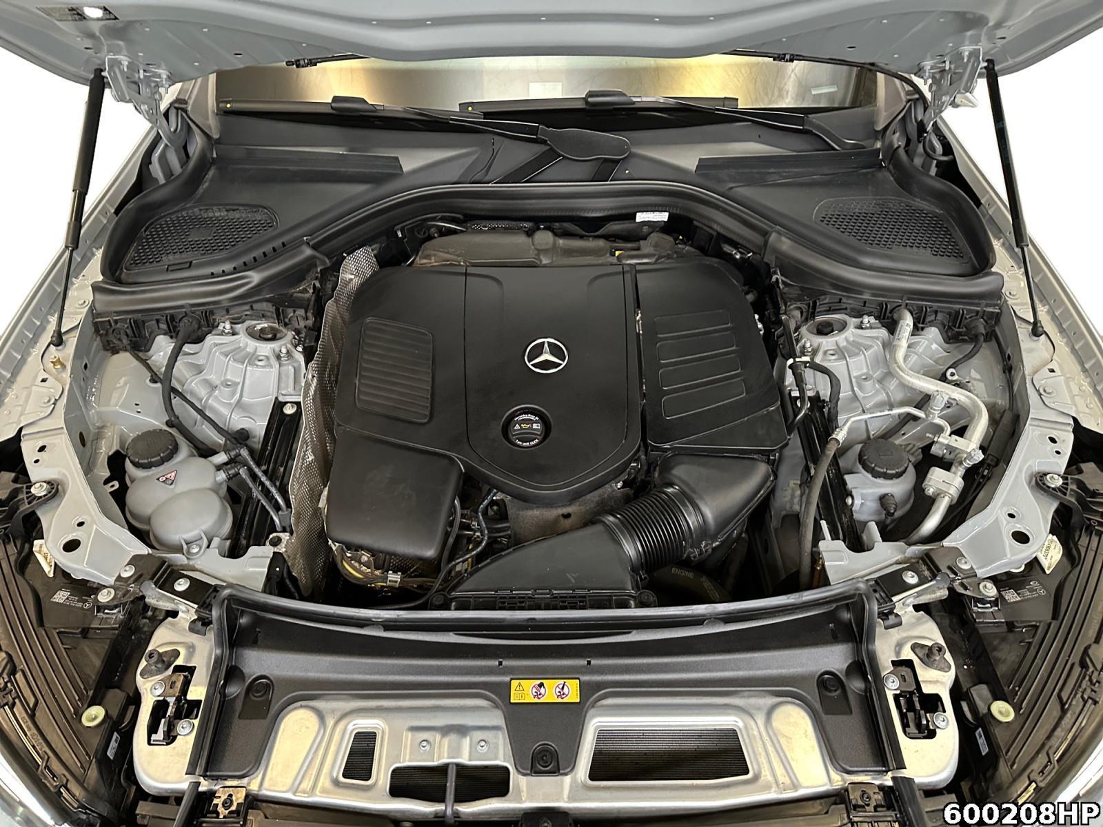 Fahrzeugabbildung Mercedes-Benz GLC 300 4M Coupé AMG Pano AHK Night Memory 20