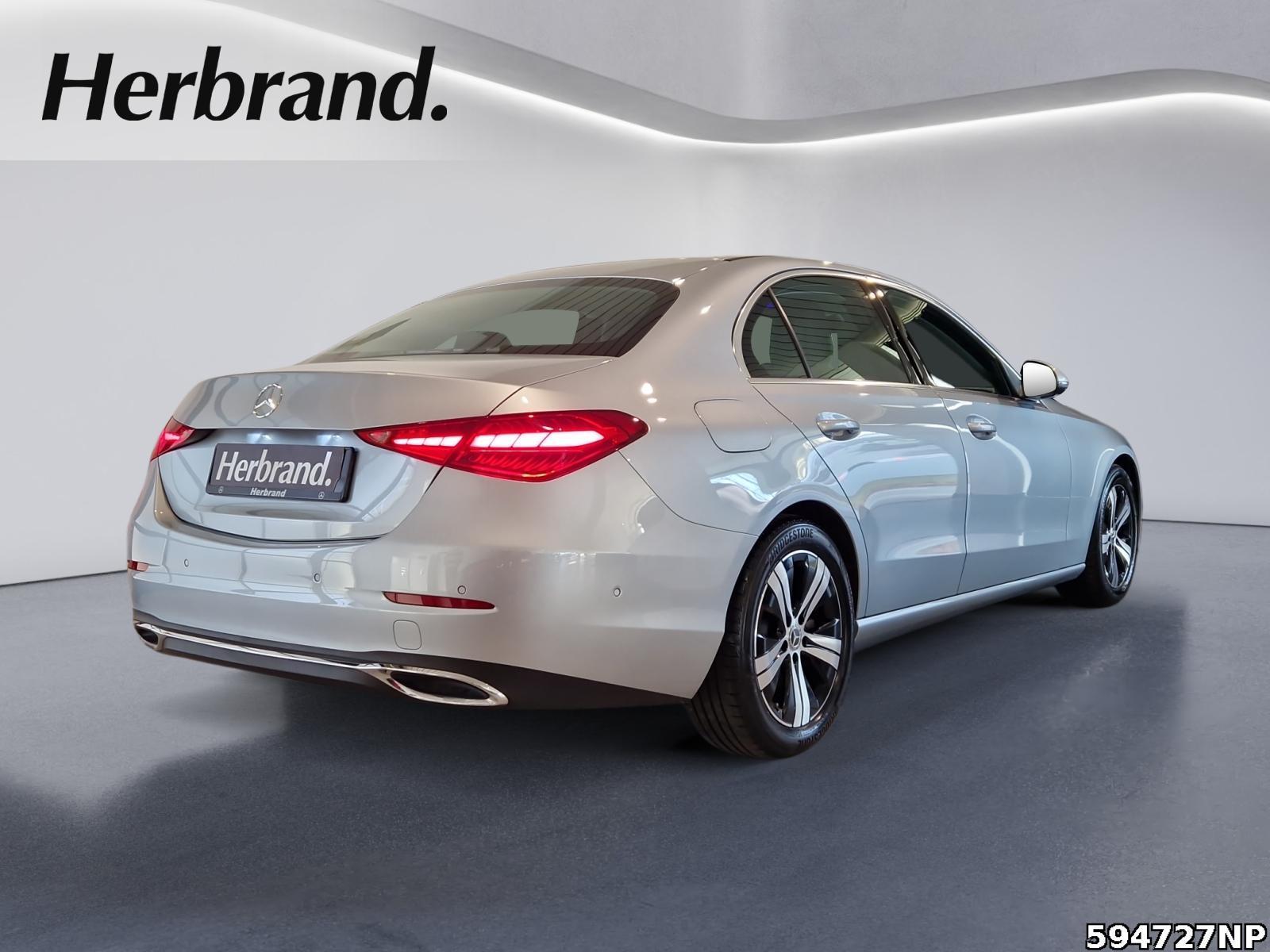 Fahrzeugabbildung Mercedes-Benz C 180 Avantgarde AHK 360° LED Ambiente CarPlay
