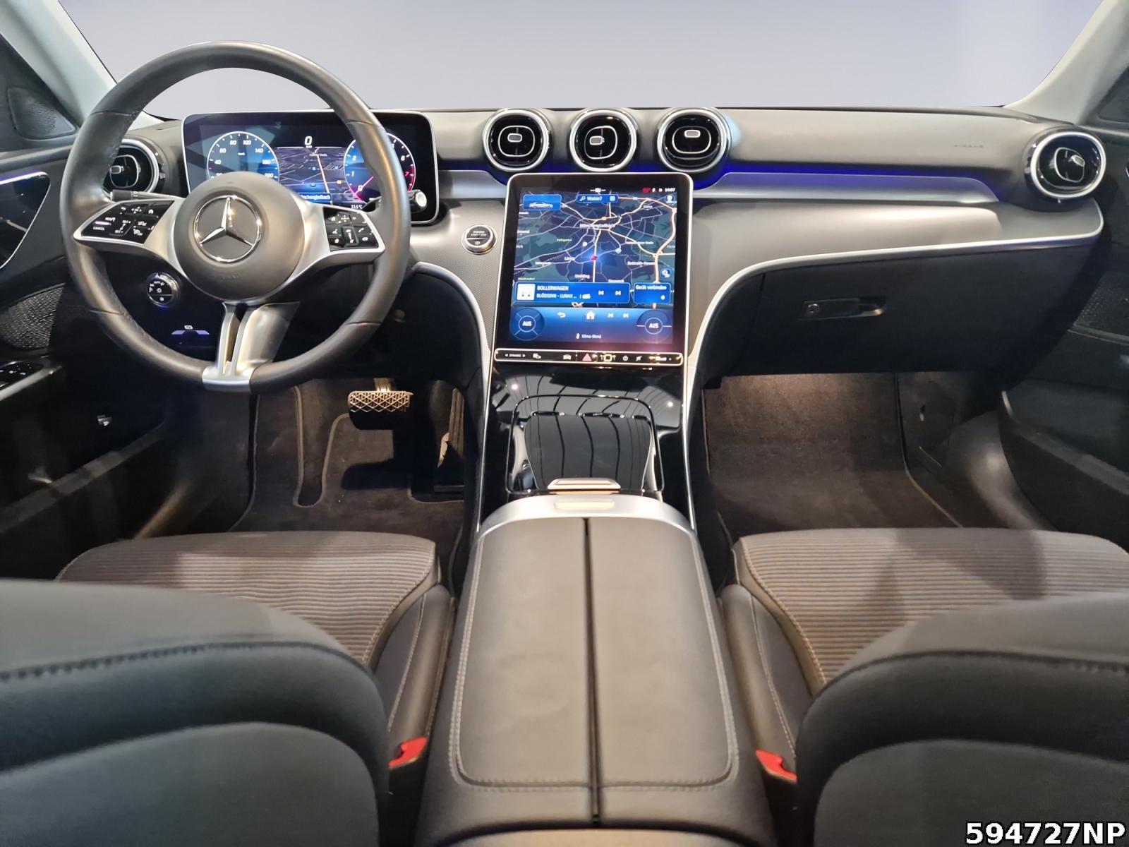 Fahrzeugabbildung Mercedes-Benz C 180 Avantgarde AHK 360° LED Ambiente CarPlay