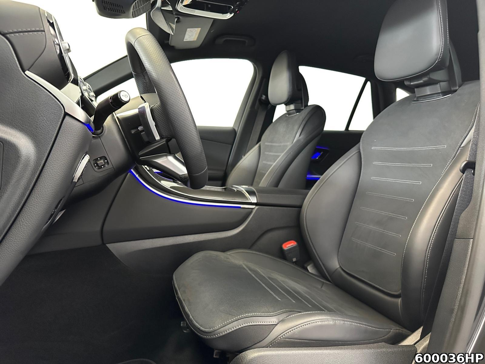 Fahrzeugabbildung Mercedes-Benz GLC 300 d 4M AMG AHK Distronic Digital-Light 360