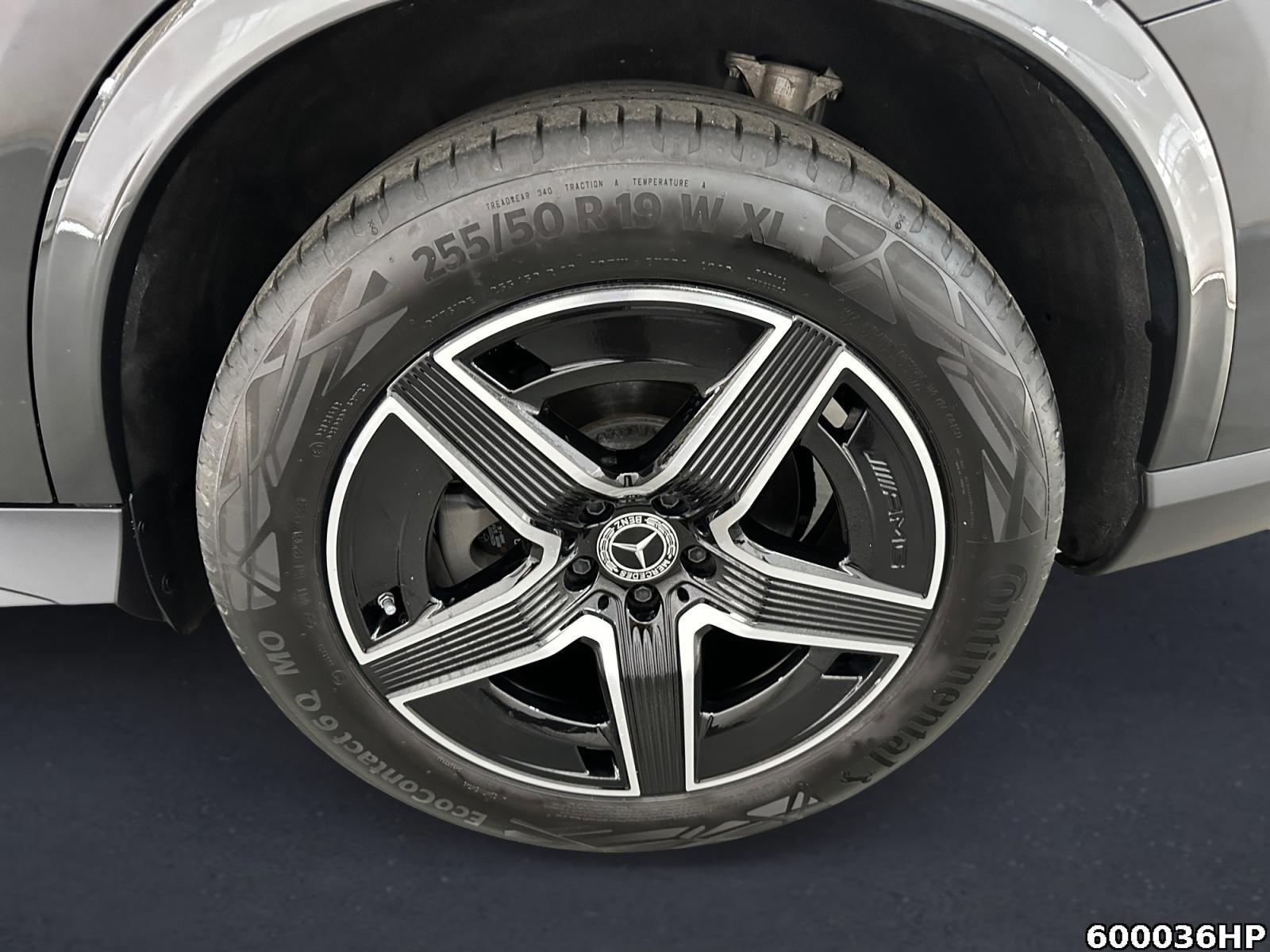 Fahrzeugabbildung Mercedes-Benz GLC 300 d 4M AMG AHK Distronic Digital-Light 360