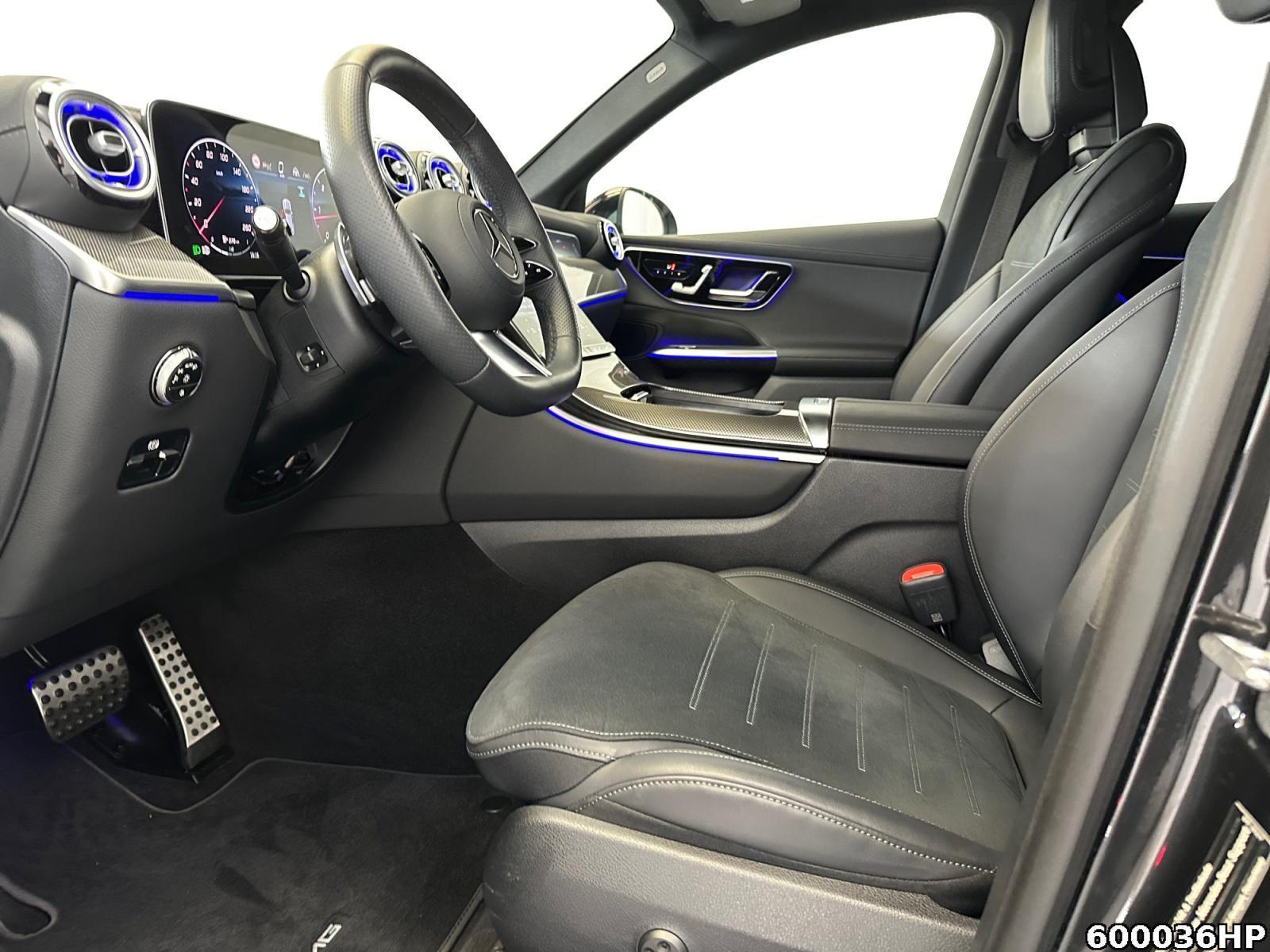 Fahrzeugabbildung Mercedes-Benz GLC 300 d 4M AMG AHK Distronic Digital-Light 360